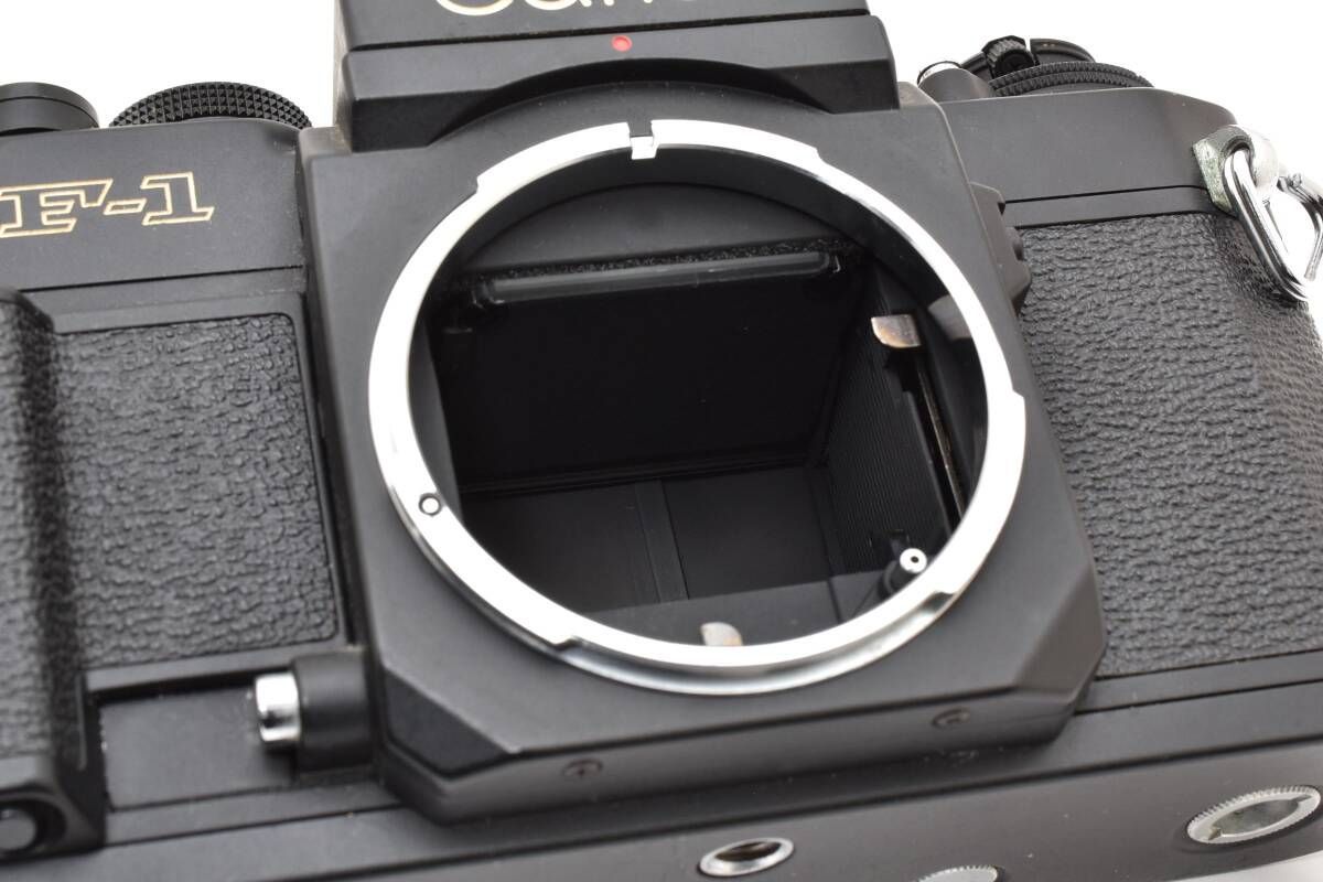 ☆ジャンク☆ キヤノン Canon NEW F-1 アイレベル ボディ ☆ L99#8185
