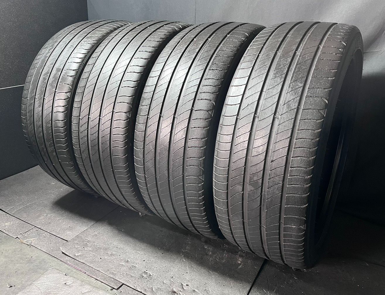 2023年製 約6.7～7.1分山 ミシュラン　MICHELIN プライマシー　e･PRIMACY 225/45R21 4本 h_1896