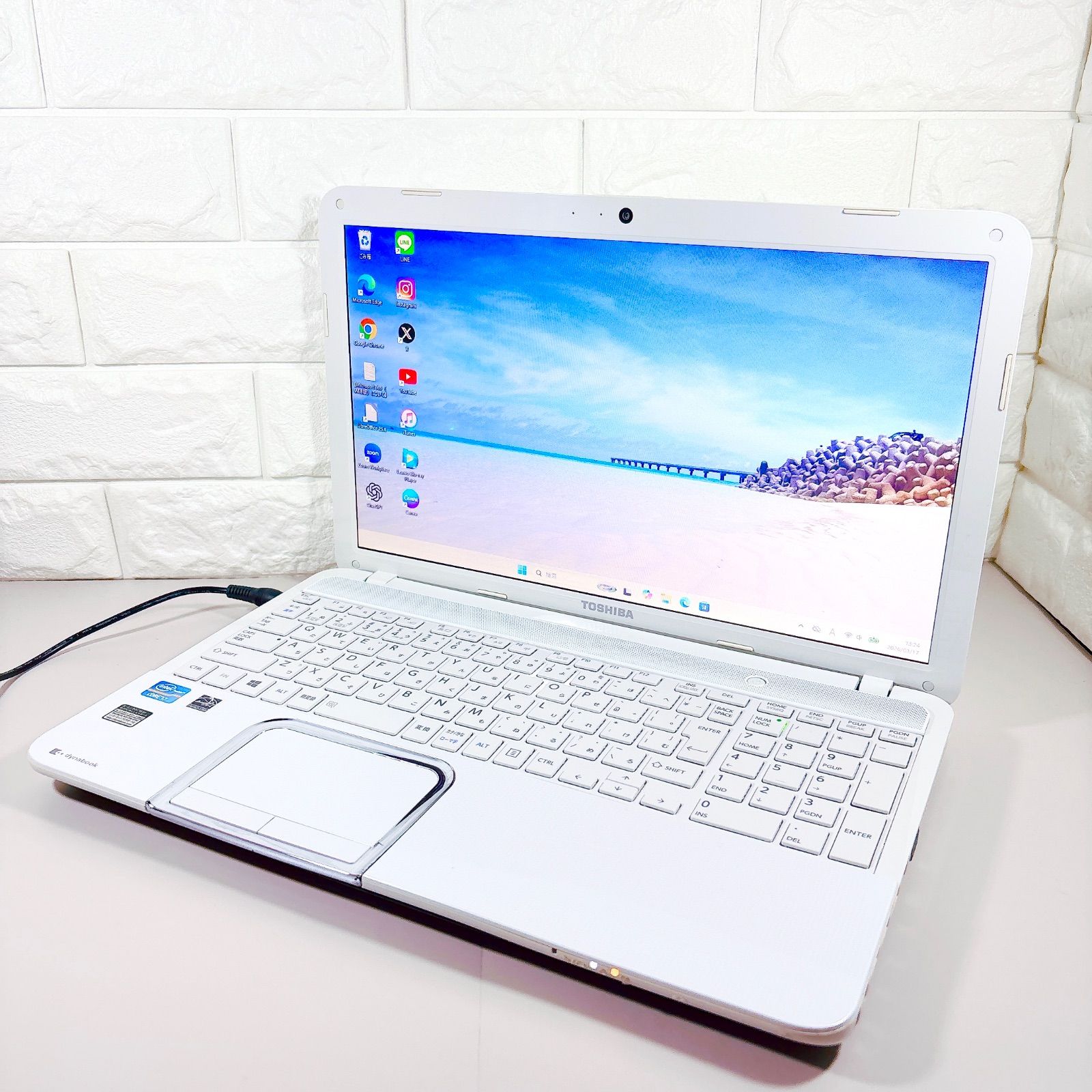 ブルーレイが観れる✨高性能Core i7 快適動作のSSD メモリ8GB WEB 