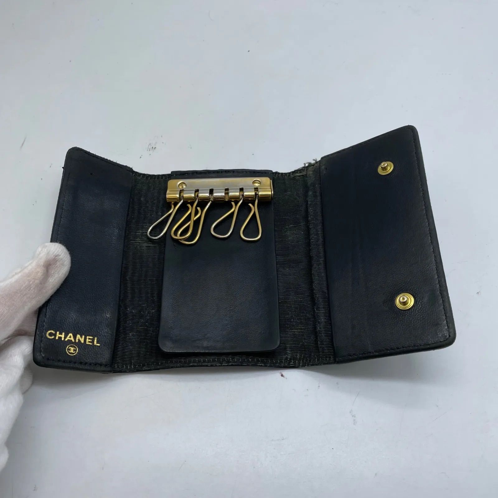 CHANEL ブラック　キーケース シャネル キーケース ココマーク キャビアスキン 黒 鍵 フック FV177