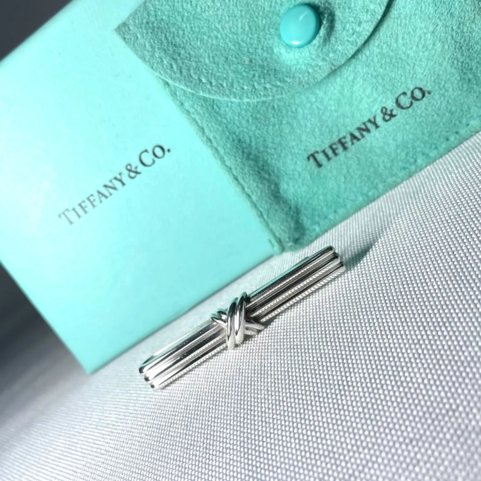 美品 Tiffany ティファニー シグネチャークロス ストライプライン