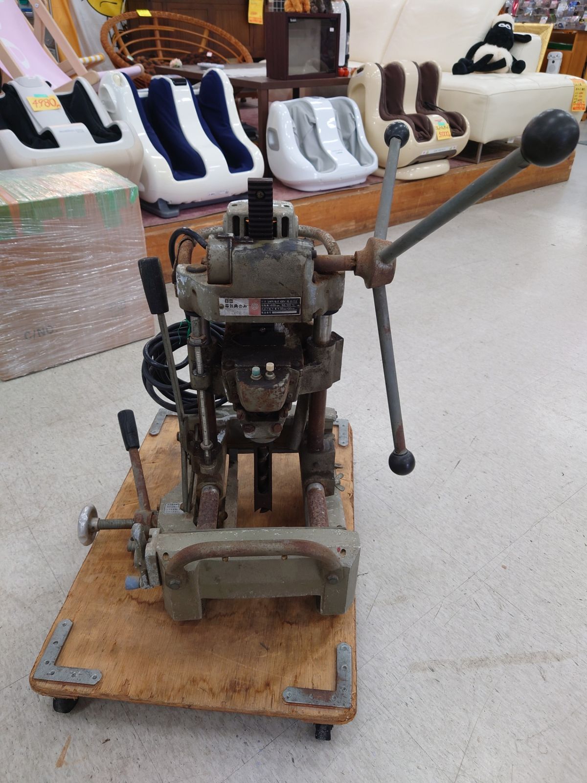 日立 電気角ノミ K-30