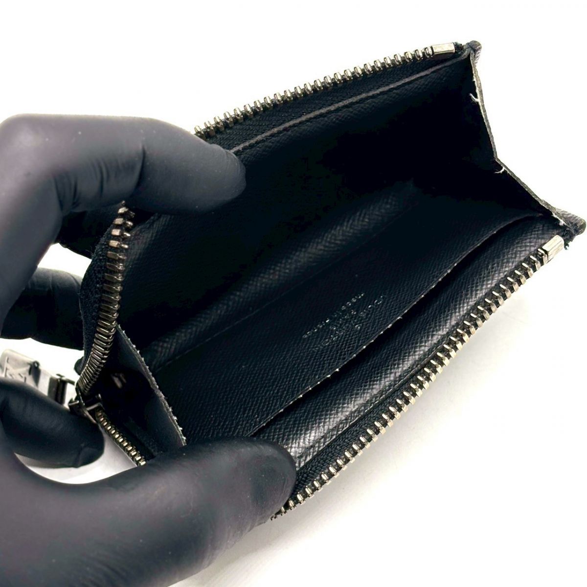 静寂に光を忍ばせる】 LOUIS VUITTON コインケース モノグラム