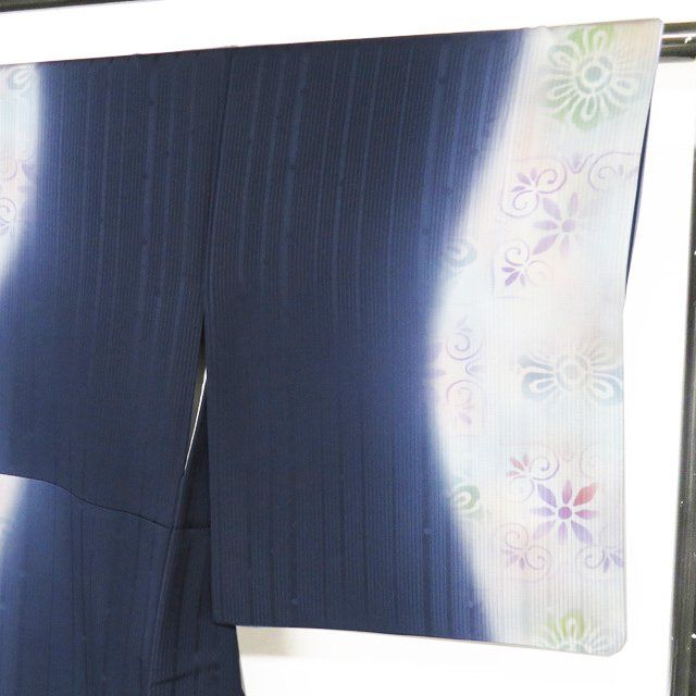 特選 小紋 着物 中古 正絹 袷 カジュアル 花模様 地模様 濃紺色 多色
