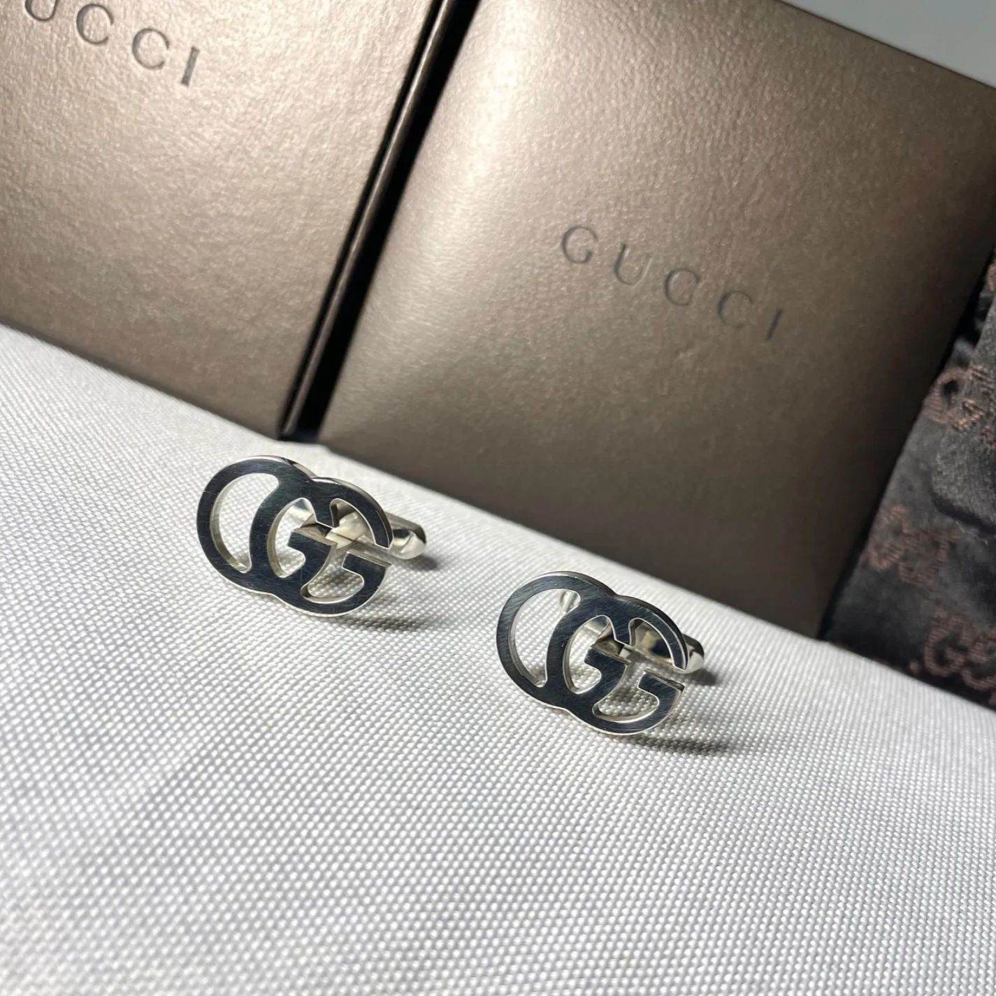 美品 希少 GUCCI グッチ インターロッキングG GG ロゴデザイン