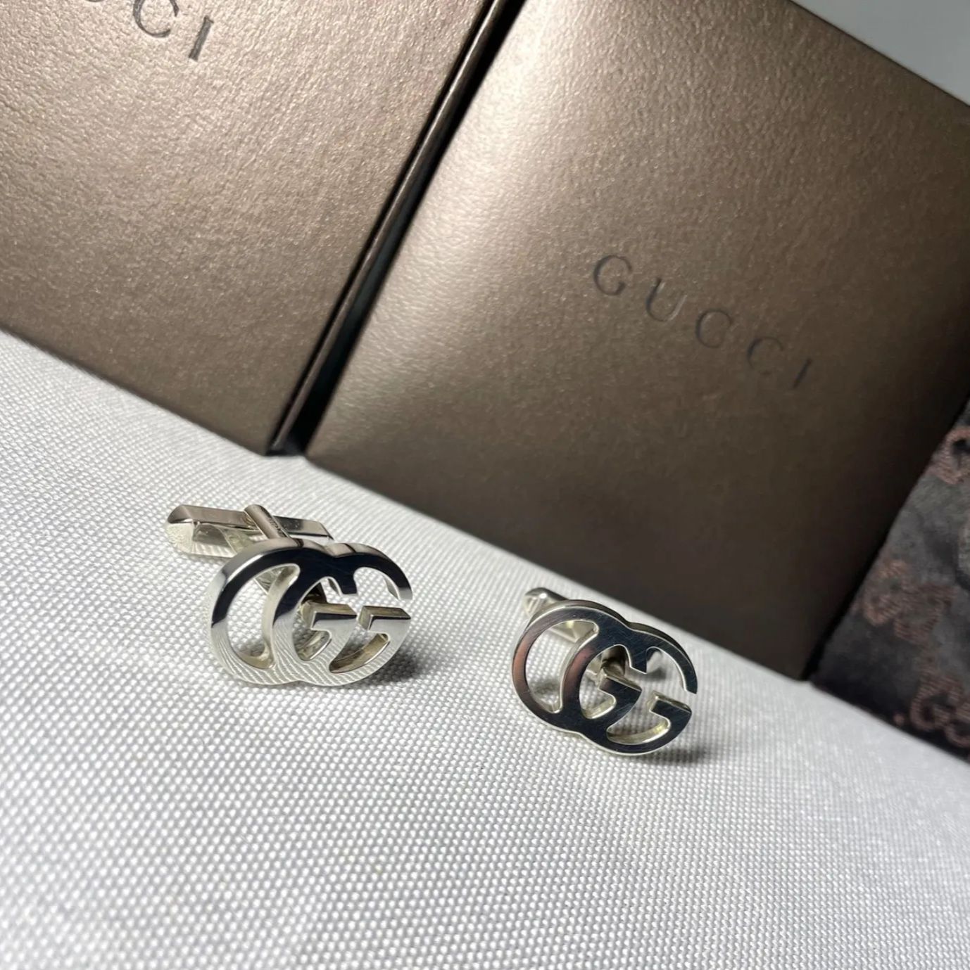 美品 希少 GUCCI グッチ インターロッキングG GG ロゴデザイン