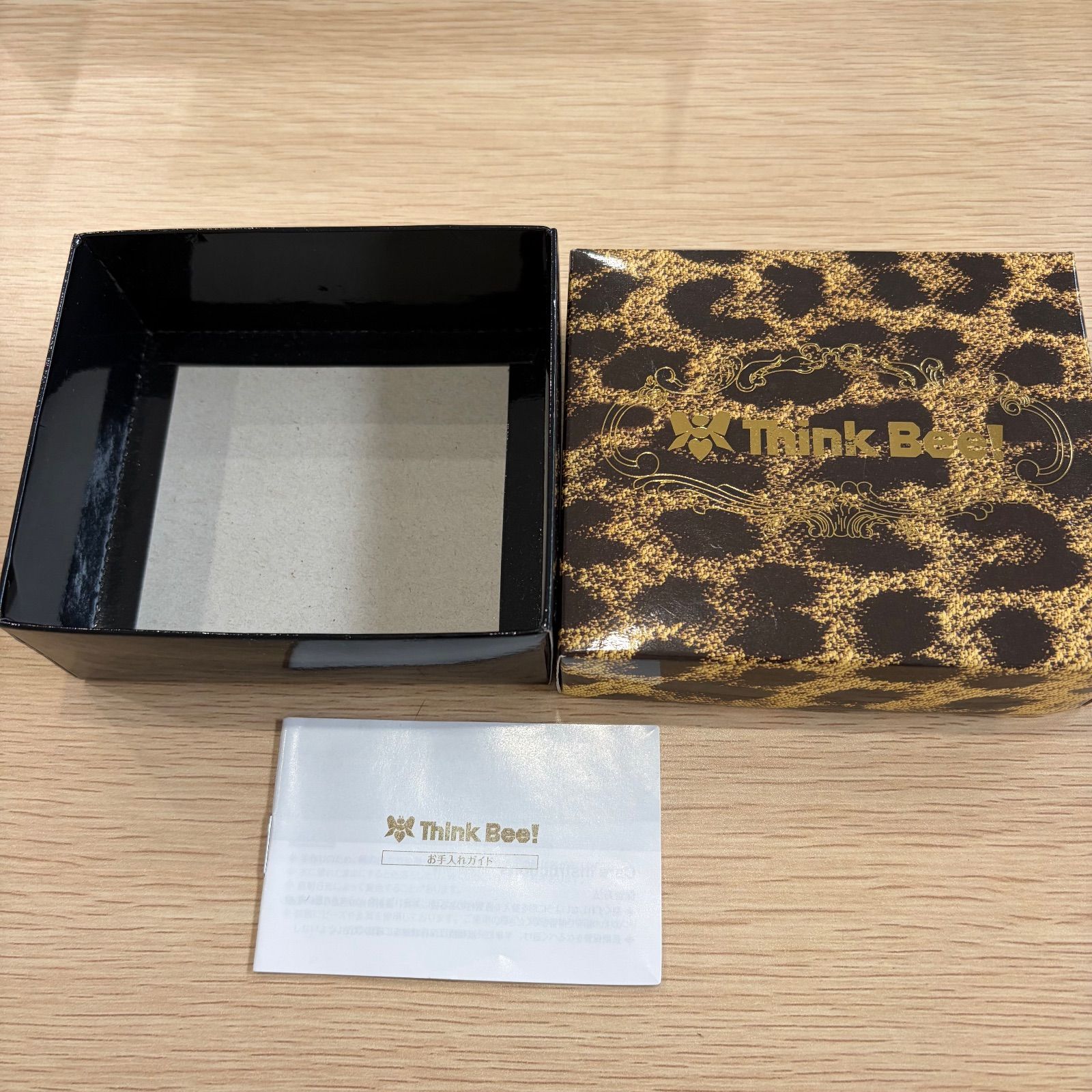 シンクビー  がま口三つ折り財布 Think Bee! シンクビー 三つ折り 財布 コンパクト がま口 - メルカリ