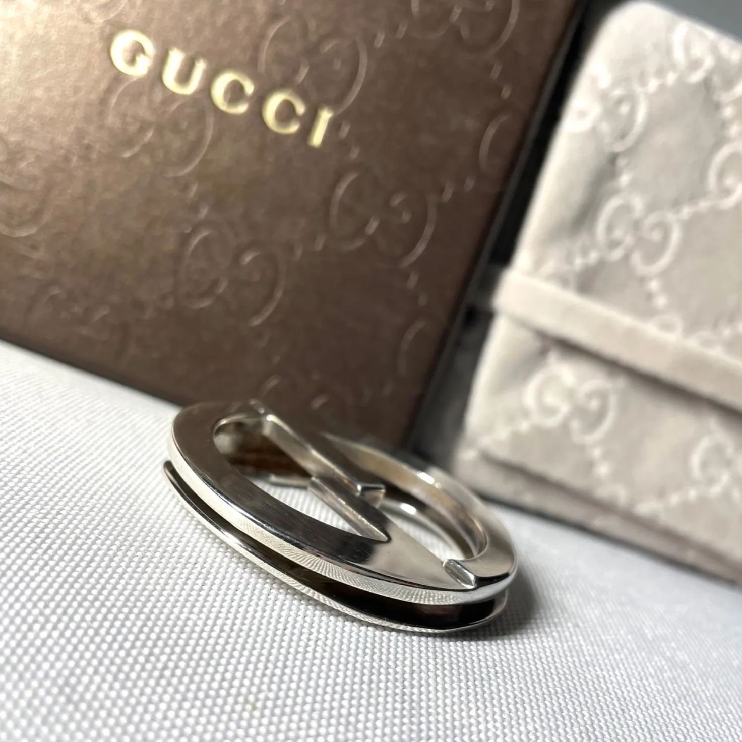 希少 GUCCI グッチ インターロッキングGGデザイン マネークリップ