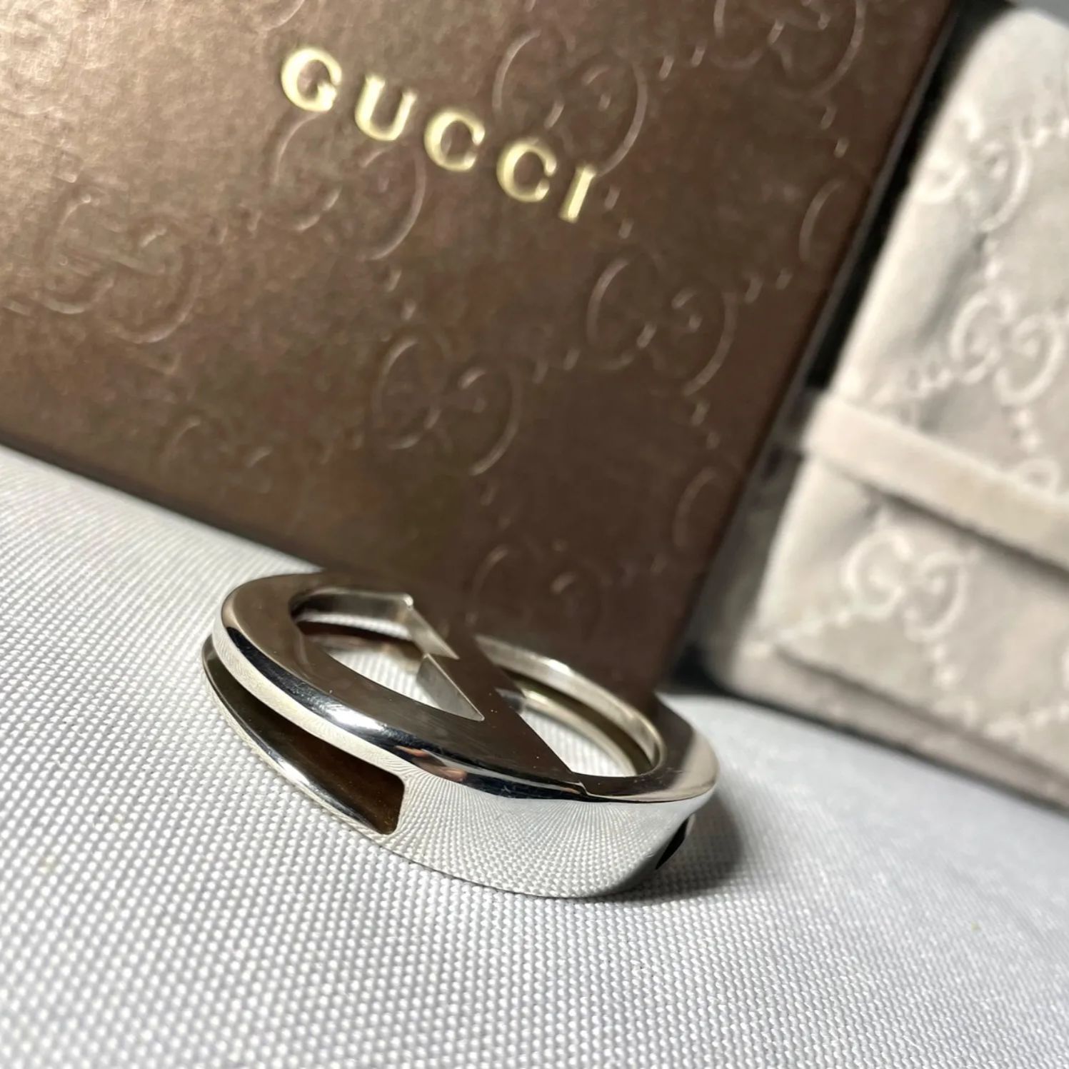 希少 GUCCI グッチ インターロッキングGGデザイン マネークリップ