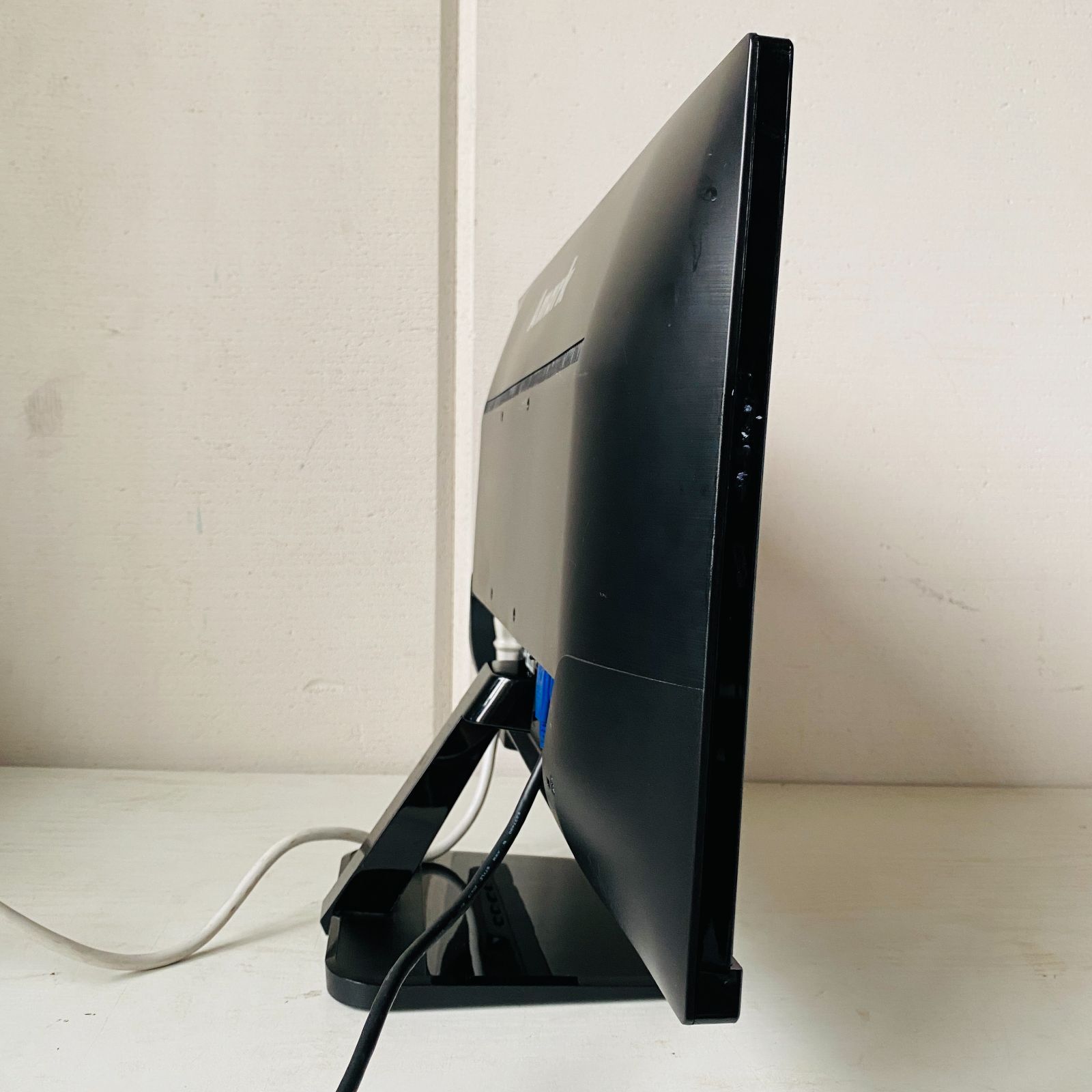 動作確認済】21.5型フルHD液晶モニター Amark P2289WHI - メルカリ
