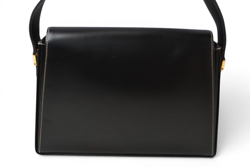 Christian Dior ディオール ヴィンテージ ショルダーバッグ レザー ブラック ゴールド金具 CDロゴ レディース 斜め掛け 【中古】 Christian Dior ディオール ヴィンテージ ショルダーバッグ レザー