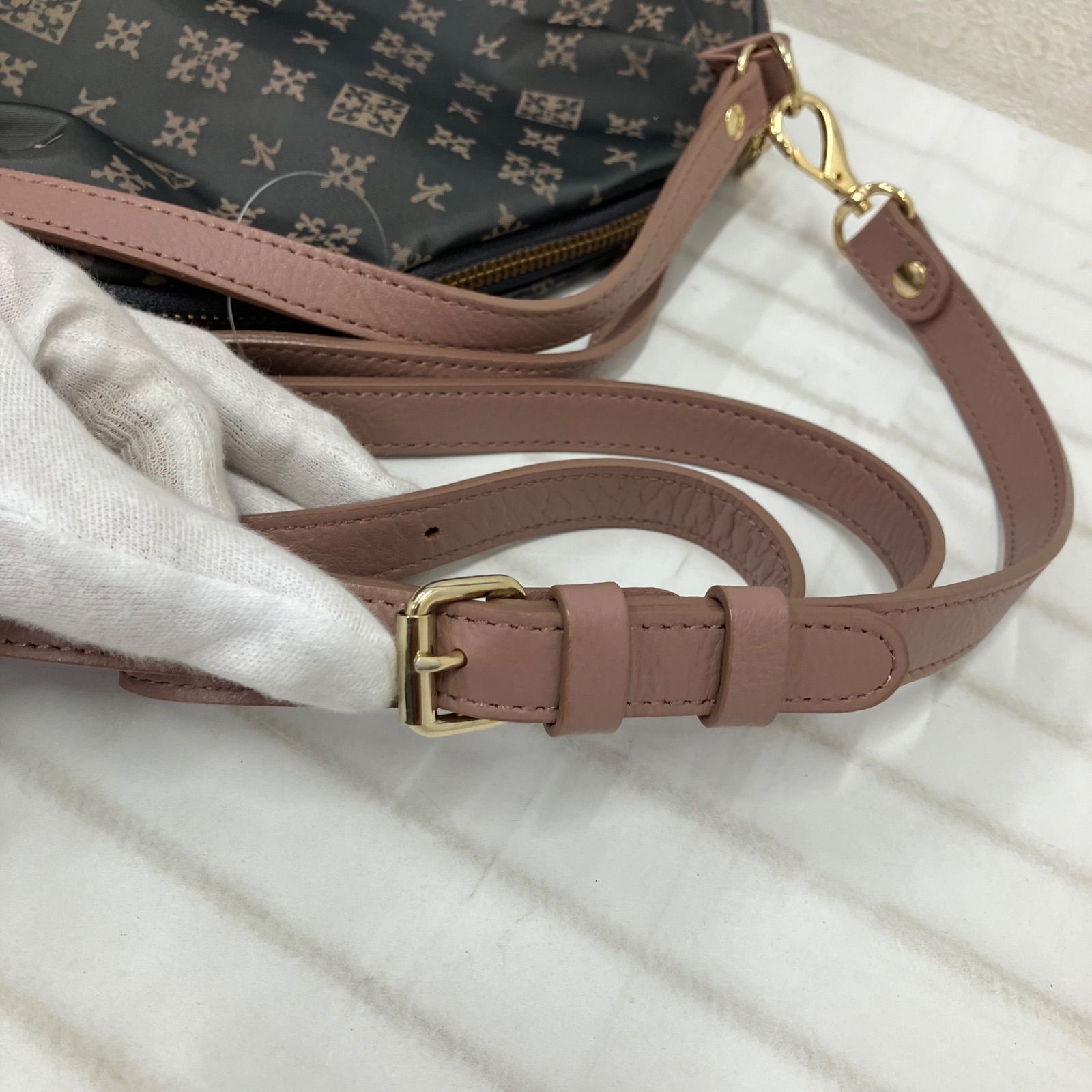 2469　russet　ラシット　ハンドバッグ　 2way　ショルダーバッグ 2469 russet ラシット ハンドバッグ 2way ショルダーバッグ モノグラム