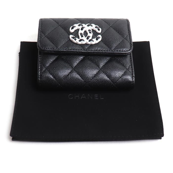 CHANEL シャネル 19 スモールフラップ ウォレット 三つ折り財布 AP3711
