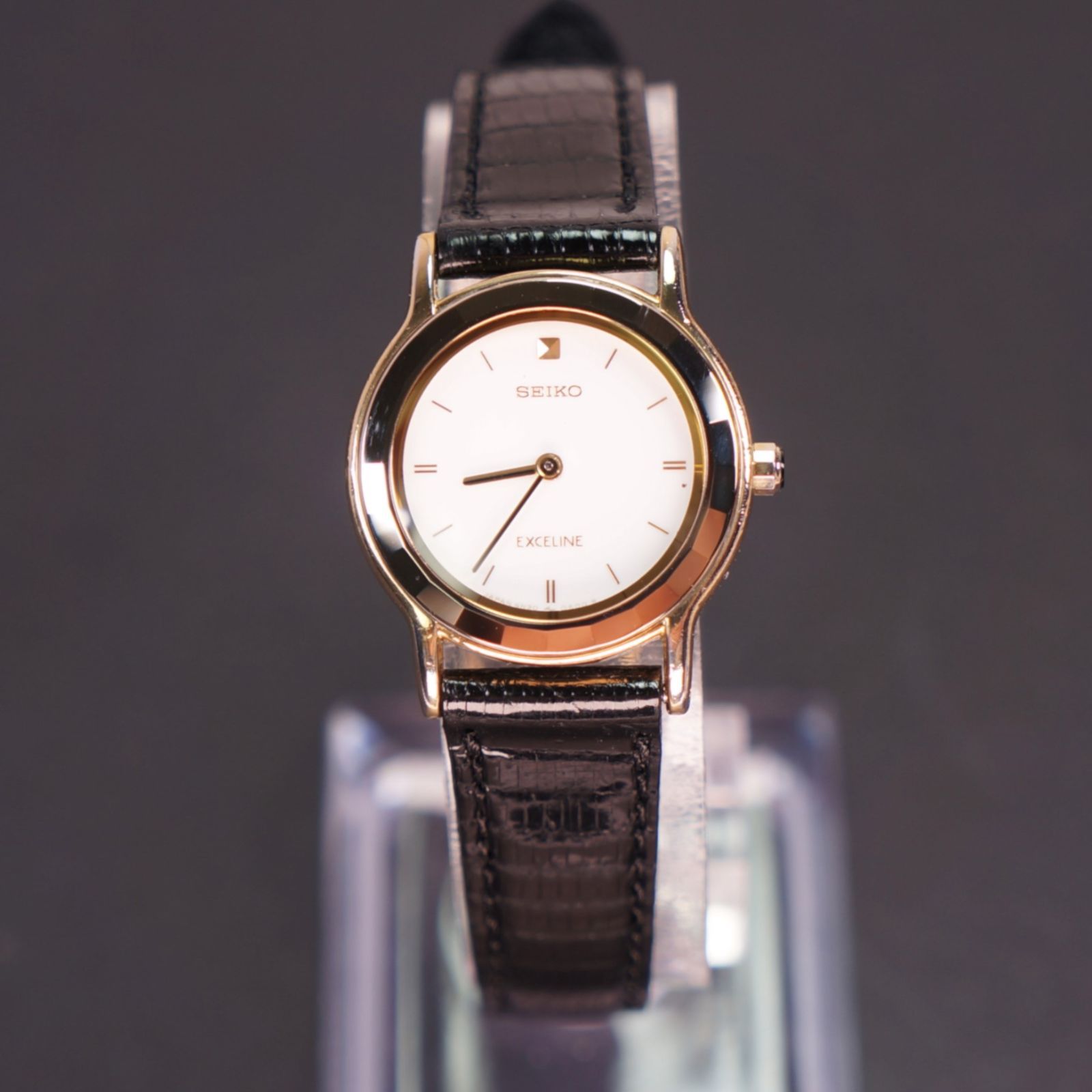 稼働美品】SEIKO EXCELINE タングステンベゼル アンティーク
