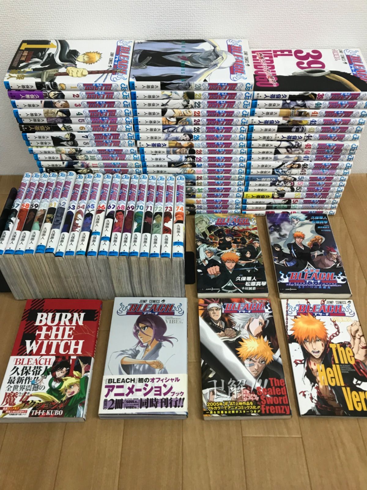 BLEACH ブリーチ　全巻セット 1〜74巻 ＋関連本5冊 BLEACH ブリーチ コミック 全74巻 完結セット 全巻セット : メルブック