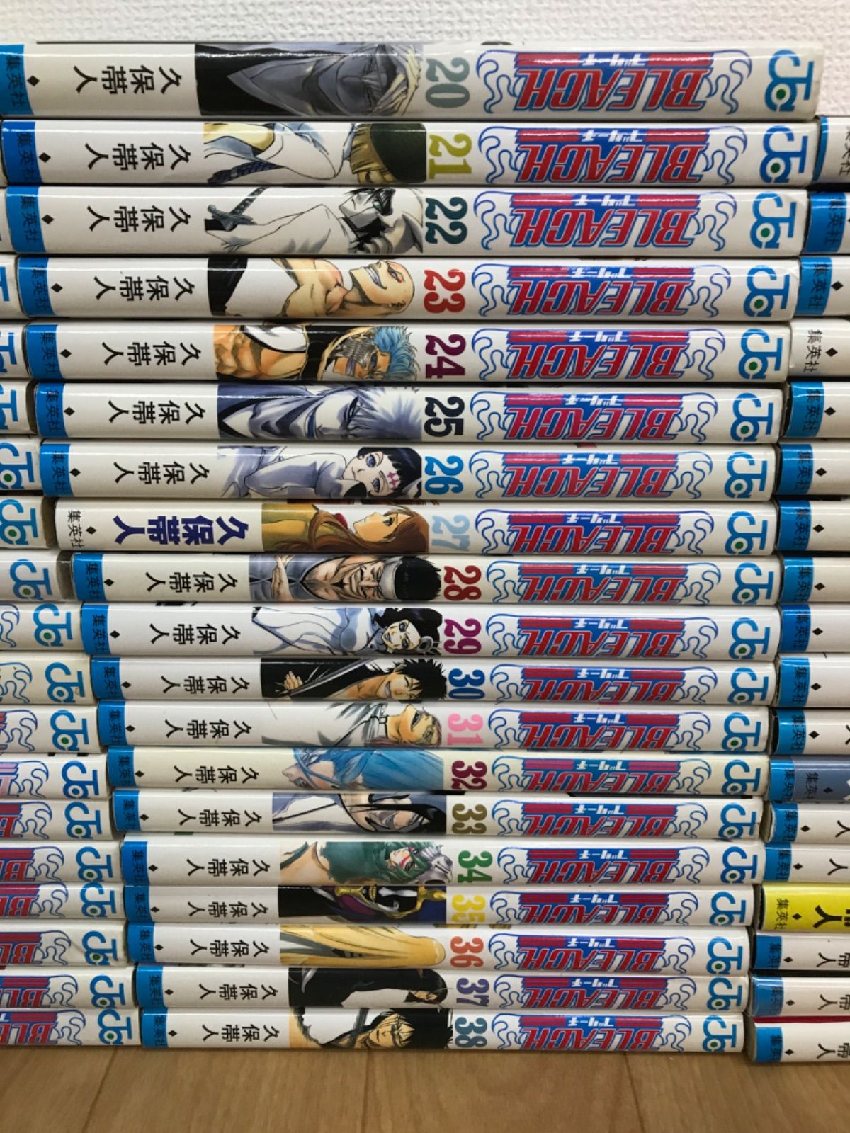 ☆BLEACH ブリーチ 1～74巻 全巻＋BURN THE WITCH＋関連本5冊 計80冊