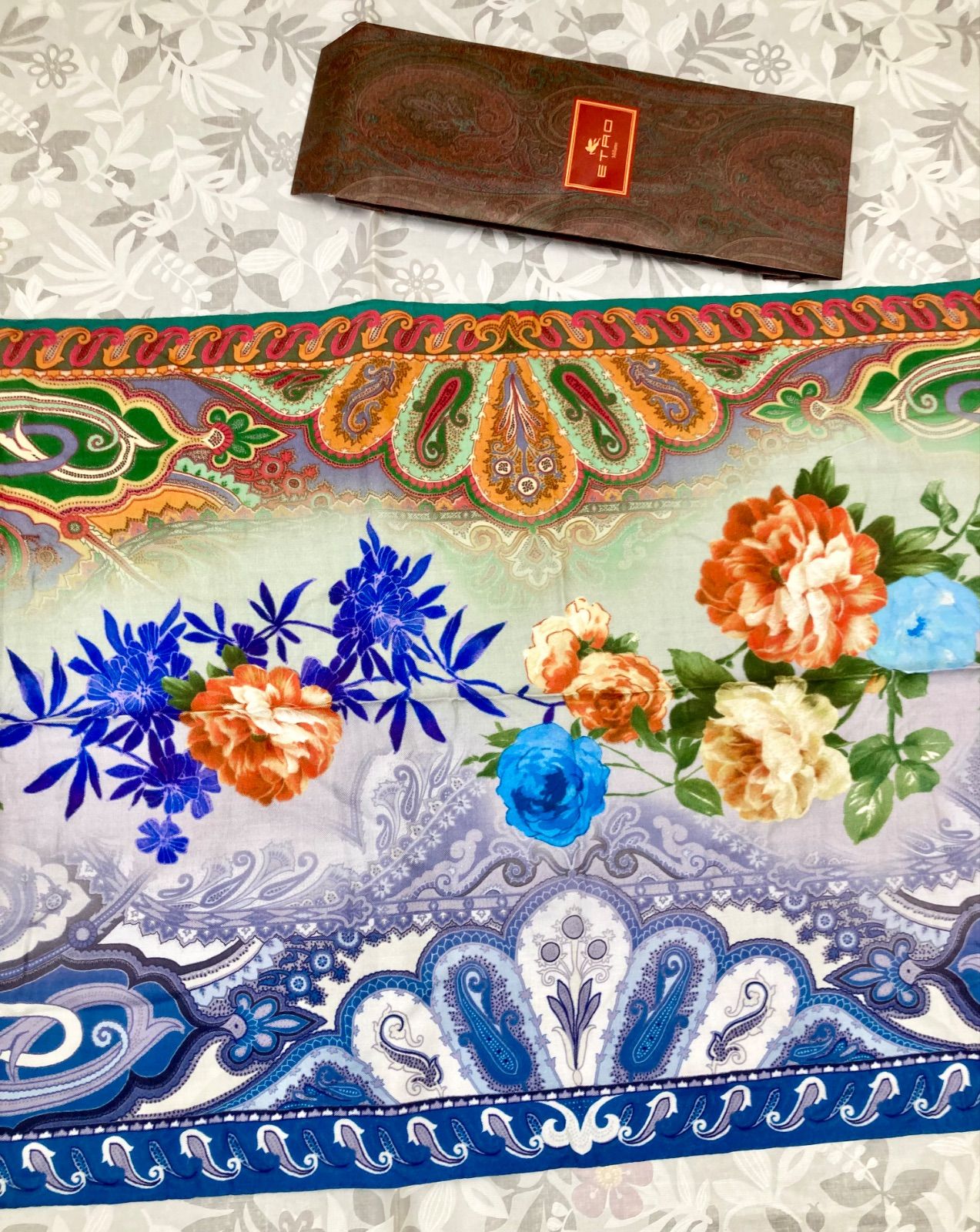 ETRO カラフル花柄ストール 新品 タグ付き ETRO 多色花柄ストール・ショール - メルカリ
