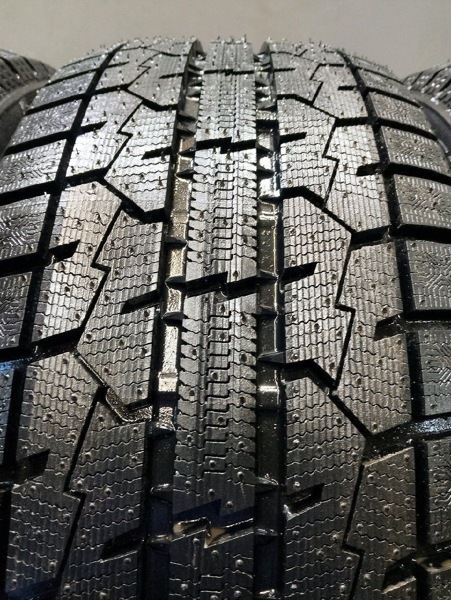 【新品】2025年製 TOYO OBSERVE GARIT GIZ 215/50R17 91T 17インチ スタッドレス 4本 プリウスα ウィッシュ リーフ エクシーガ等 (VTO325) 新品】2025年製 TOYO OBSERVE GARIT GIZ 215/50R17 91T 17インチ