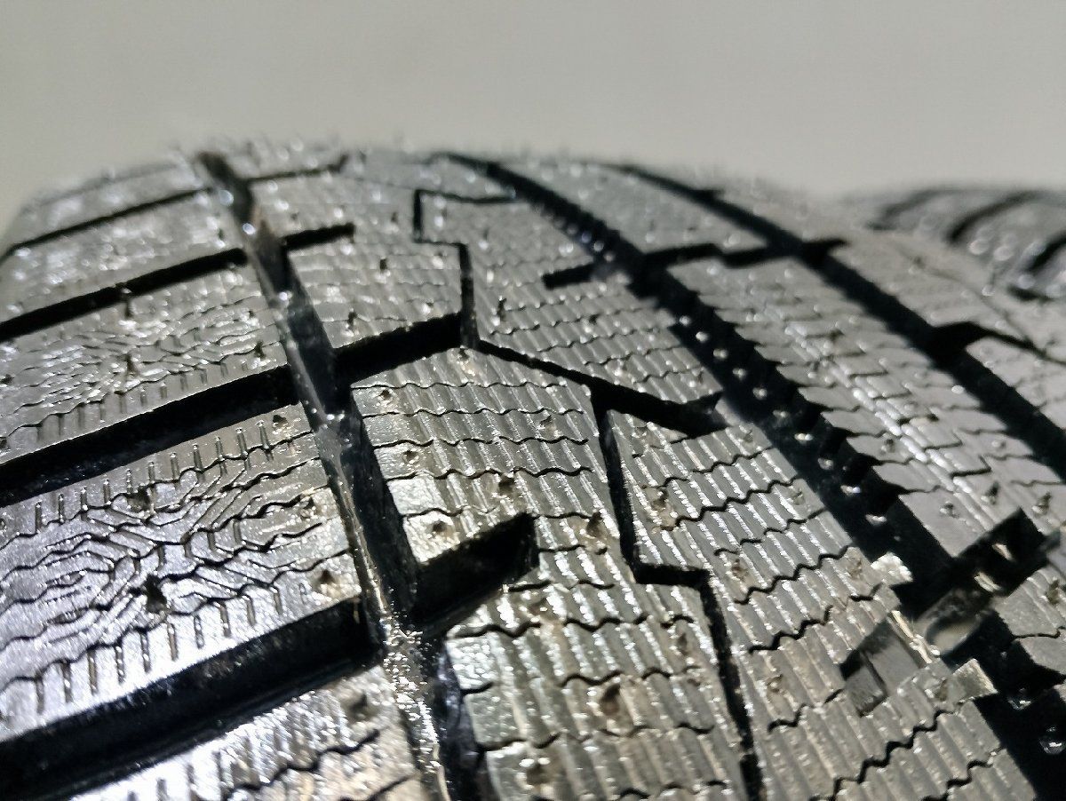 札幌発 引取OK!【新品】2025年製 TOYO GARIT GIZ 215/50R17 91T 17インチ スタッドレス 4本 プリウスα インプレッサ リーフ等　(STX014) 新品】2025年製 TOYO OBSERVE GARIT GIZ 215/50R17 91T 17インチ