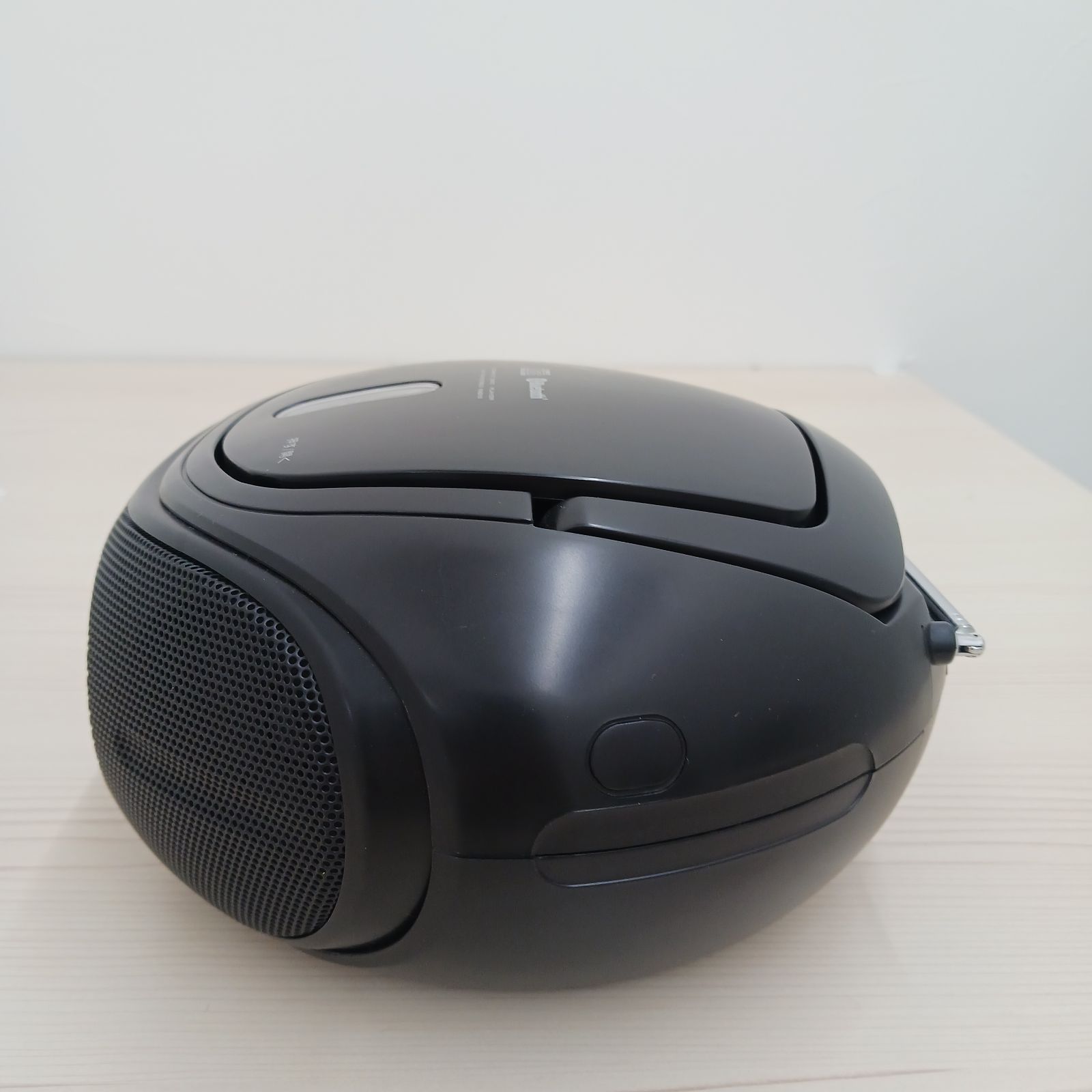 展示商品】 東芝 TOSHIBA CDラジオ ブラック TY-CW10-K - メルカリ