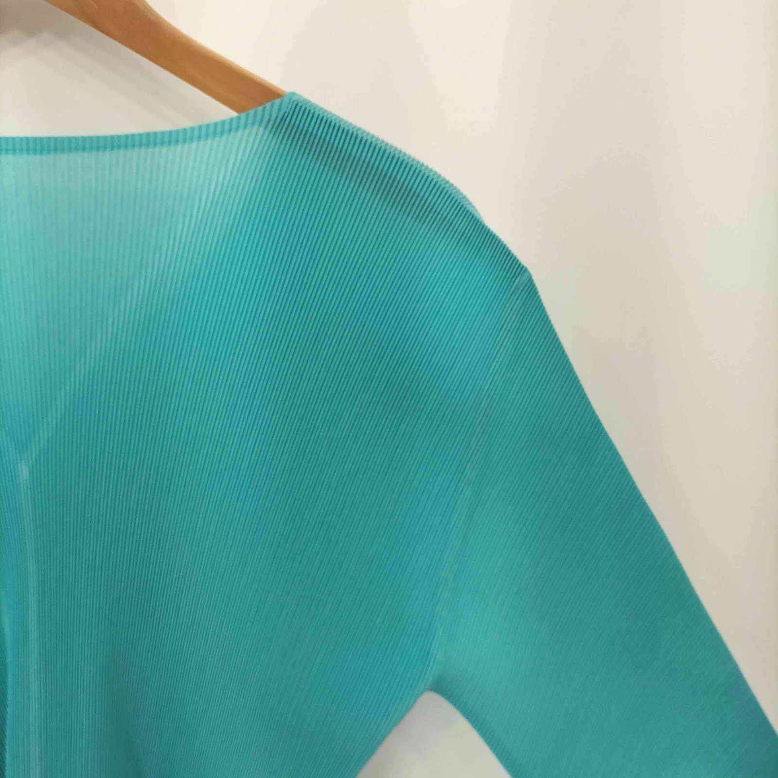 トップス プリーツプリーズイッセイミヤケ PLEATS PLEASE ISSEY MIYAKE