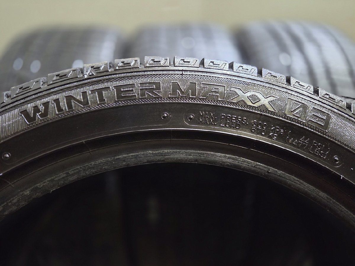 DUNLOP WINTER MAXX WM03 235/45R18 18インチ スタッドレス 4本 23年製 