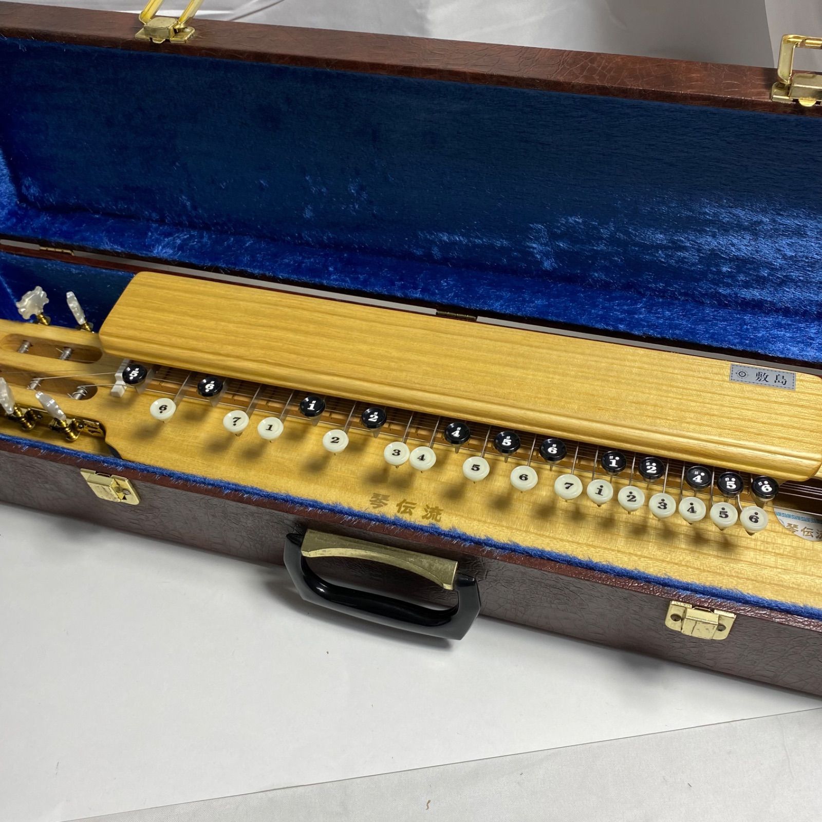 【新品未使用】　大正琴 琴伝流　2台 ・中古品　2台　合計4台セット 大正琴 琴伝流 和楽器 日本舞踊【動作確認済】【音階チェックはして