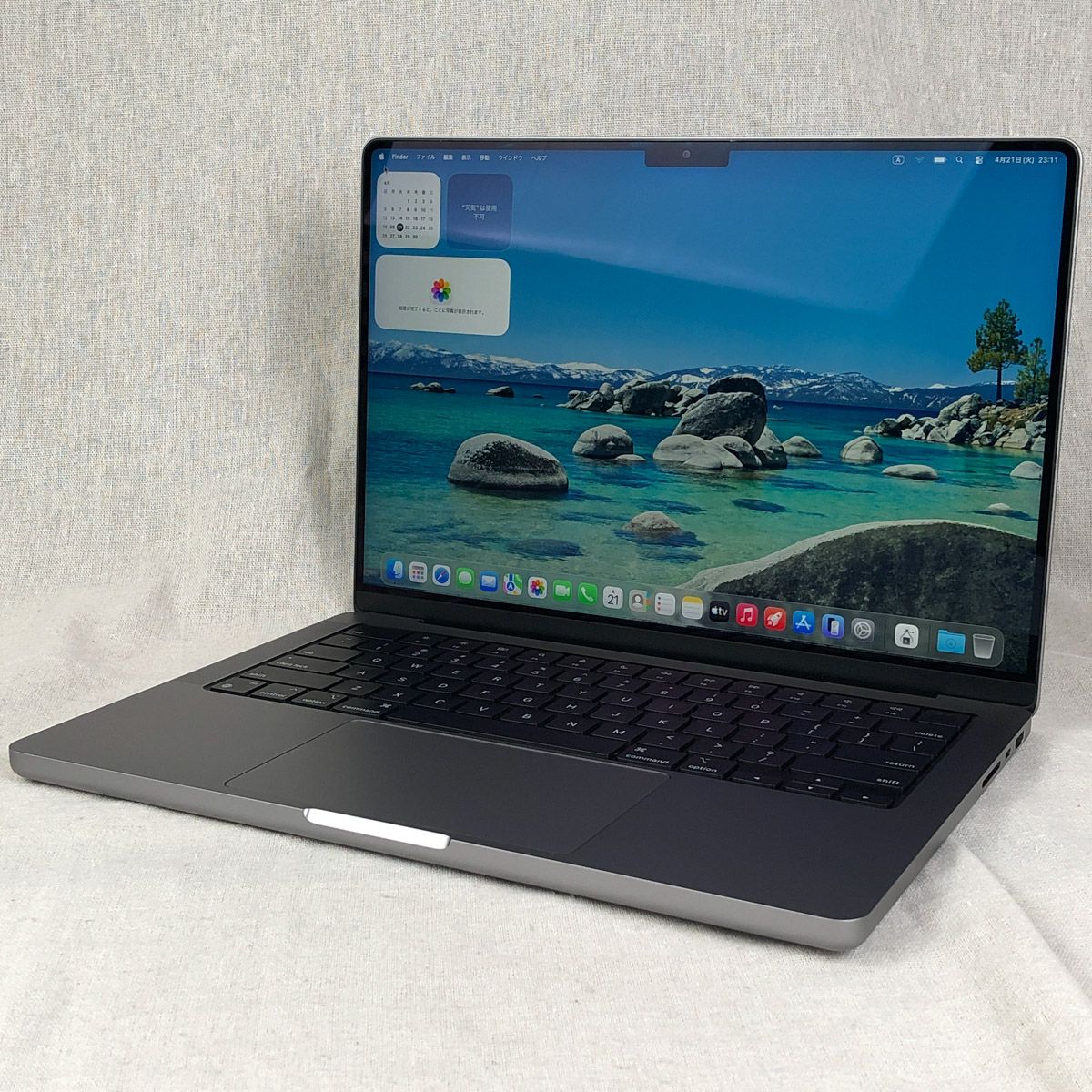 Macbook pro M1 8GBメモリ 1TBssd スペースグレイ 元箱あり おまけ付き Macbook pro M1 8GBメモリ 1TBssd スペースグレイ 元箱あり おまけ付き