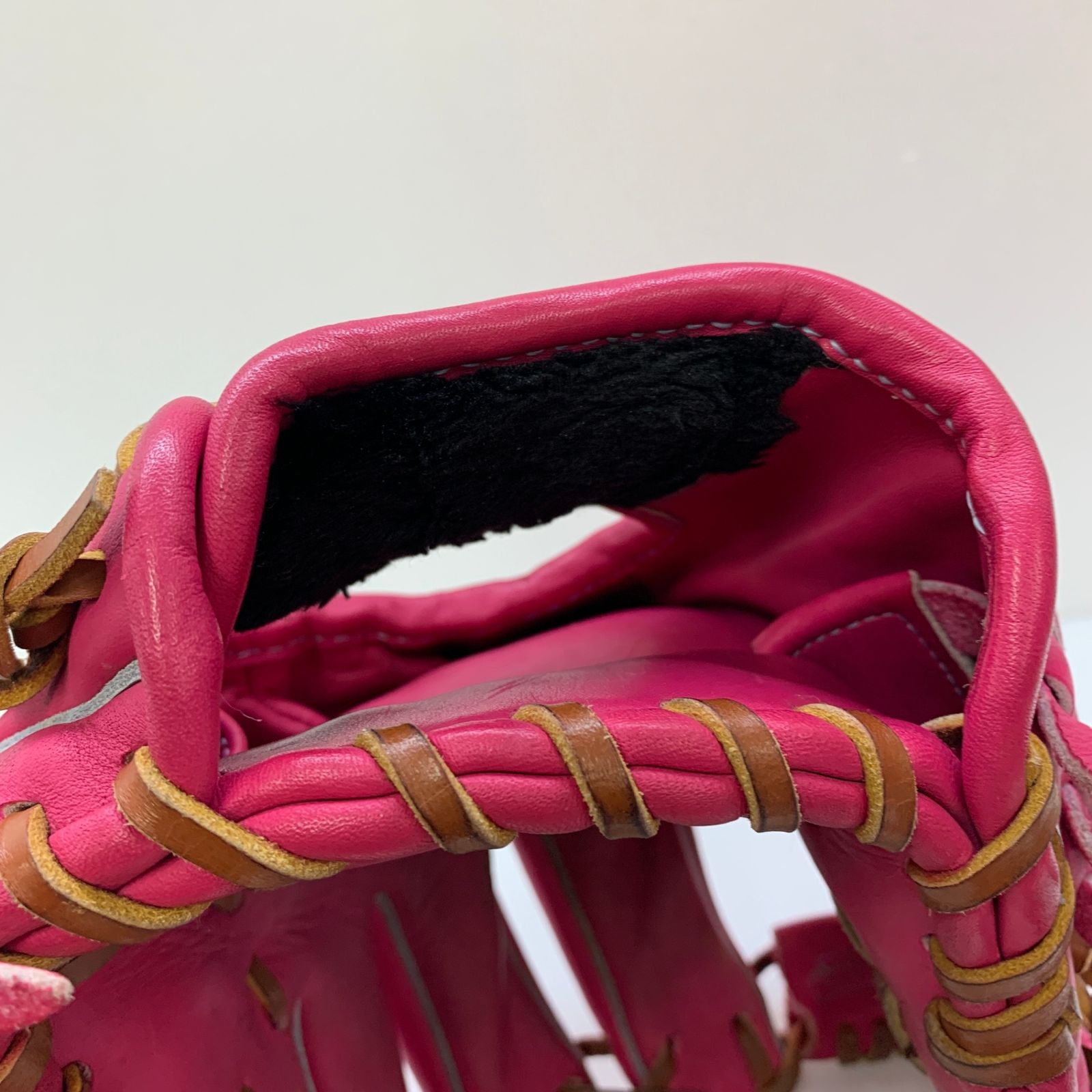 アンダーアーマー Under Armour UA 軟式 大人 一般 内野手用 グローブ
