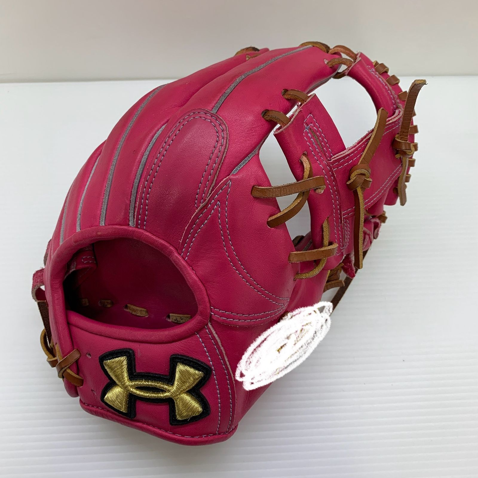 ※最終値下げ　【限定】UNDER ARMOUR 軟式グラブ アンダーアーマー Under Armour UA 軟式 大人 一般 内野手用 グローブ