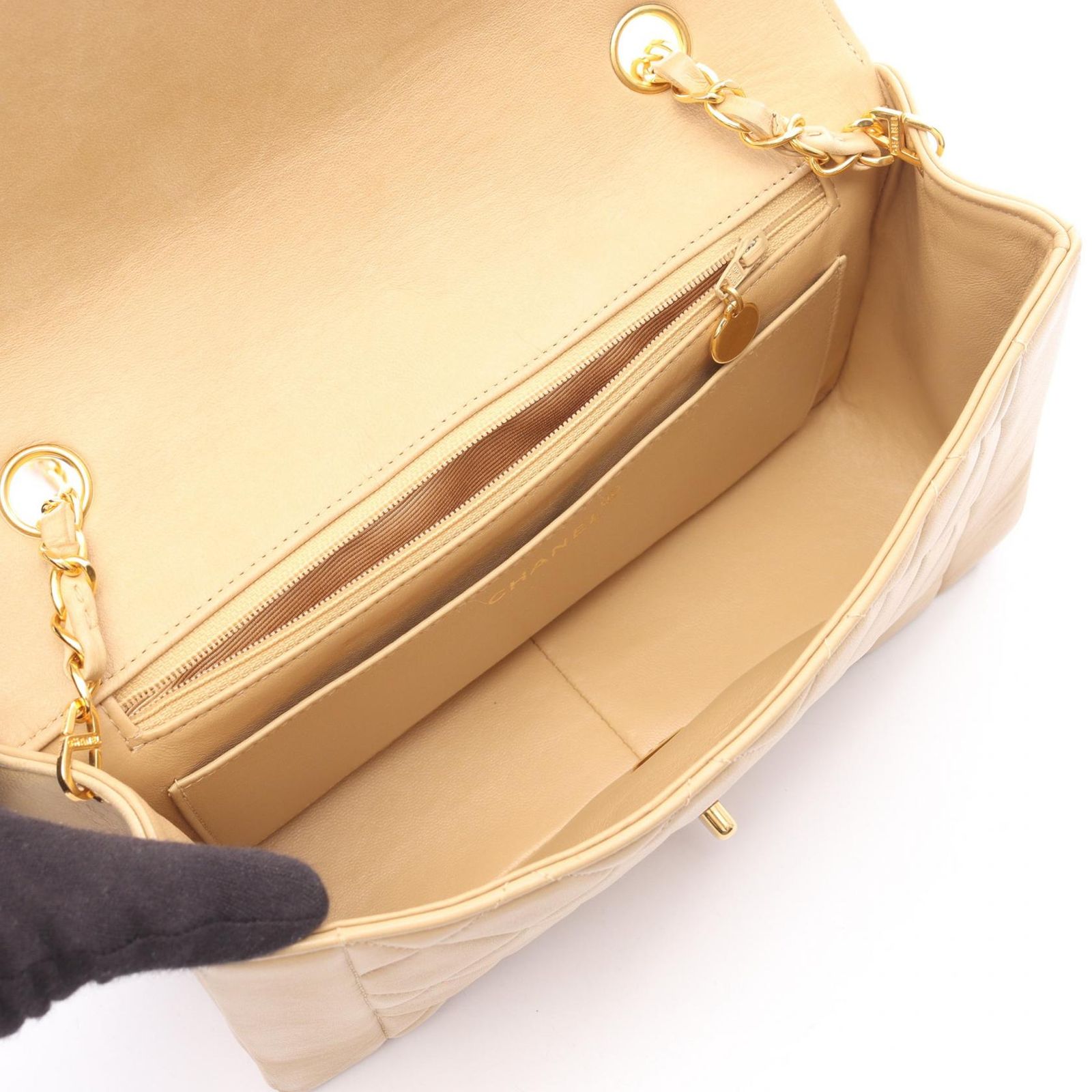 シャネル CHANEL ショルダーバッグ マトラッセ ダイアナフラップ 
