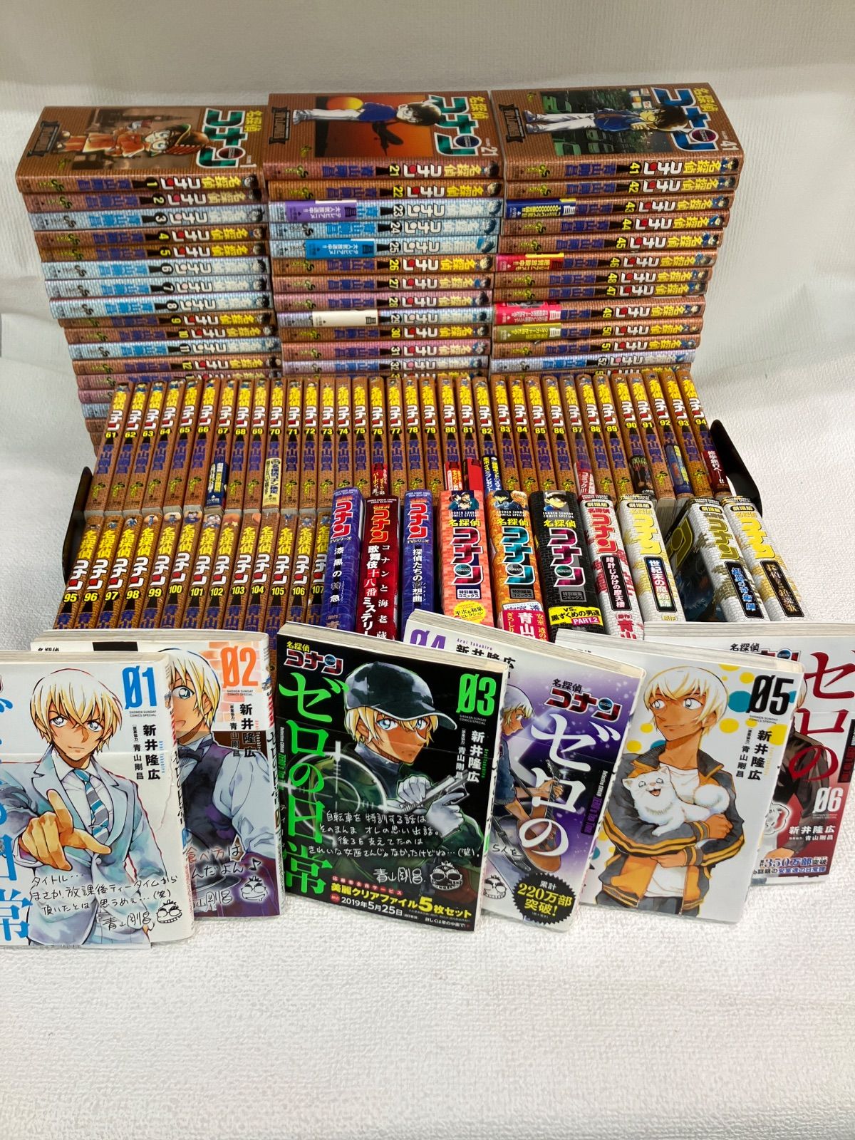 ☆①【未開封8冊】名探偵コナン 1～107巻 コミック全巻・関連本16冊