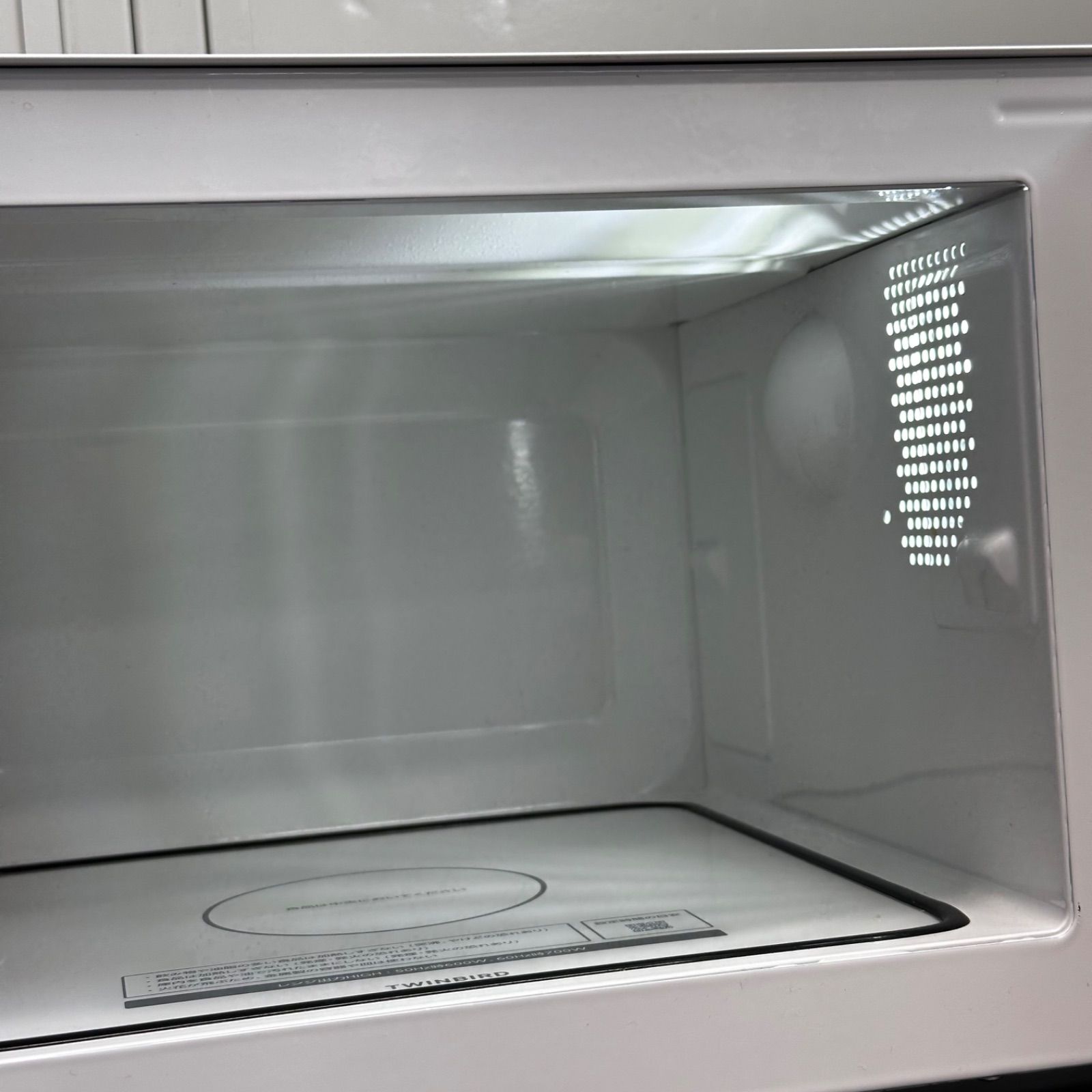 ♪送料込！2023年製TWINBIRD ツインバード フラット電子レンジ DR-E268 