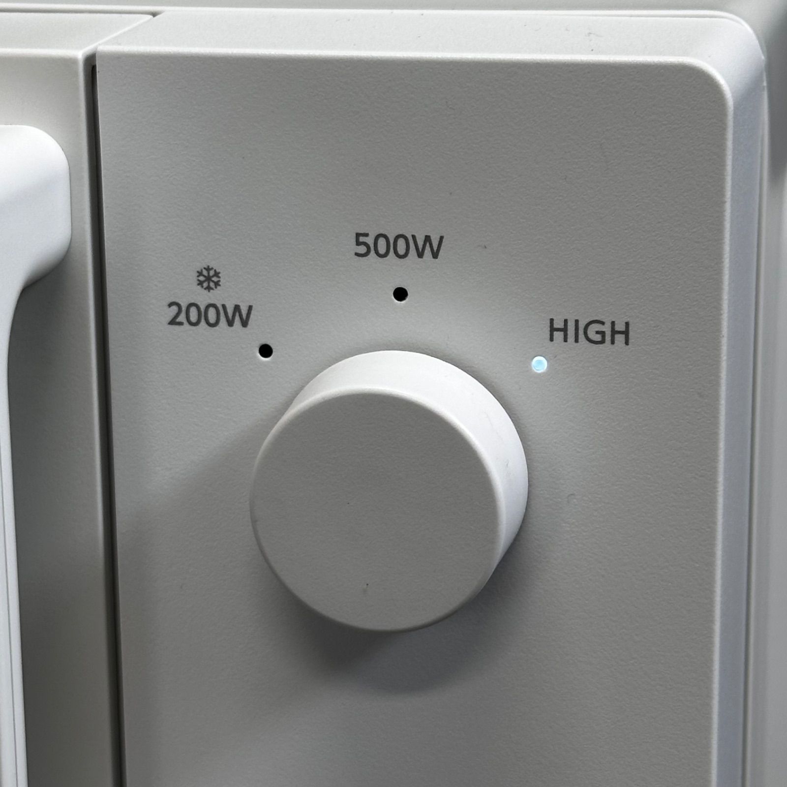 ♪送料込！2023年製TWINBIRD ツインバード フラット電子レンジ DR-E268 