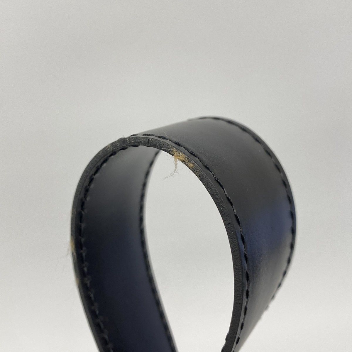 【6dc3688-k】ルイヴィトン ショルダーバッグ エピ サックデポール M80157 ノワール【中古】レディース C (やや傷や汚れあり)】【6dc3688-k】ルイヴィトン ショルダーバッグ