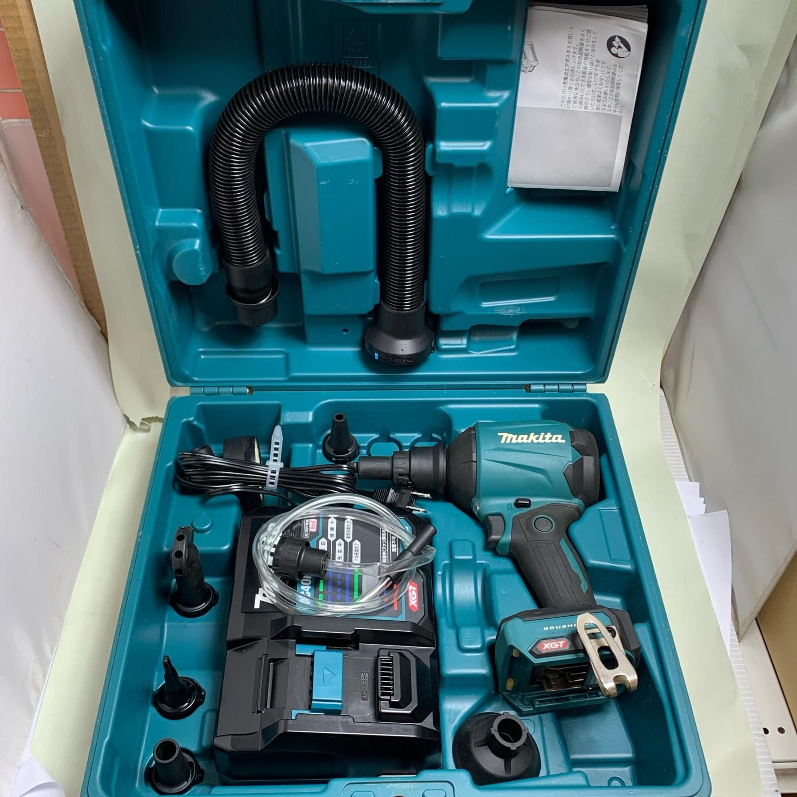 MAKITA マキタ エアダスタ 充電器　アタッチメント　ケース付 AS001GRD