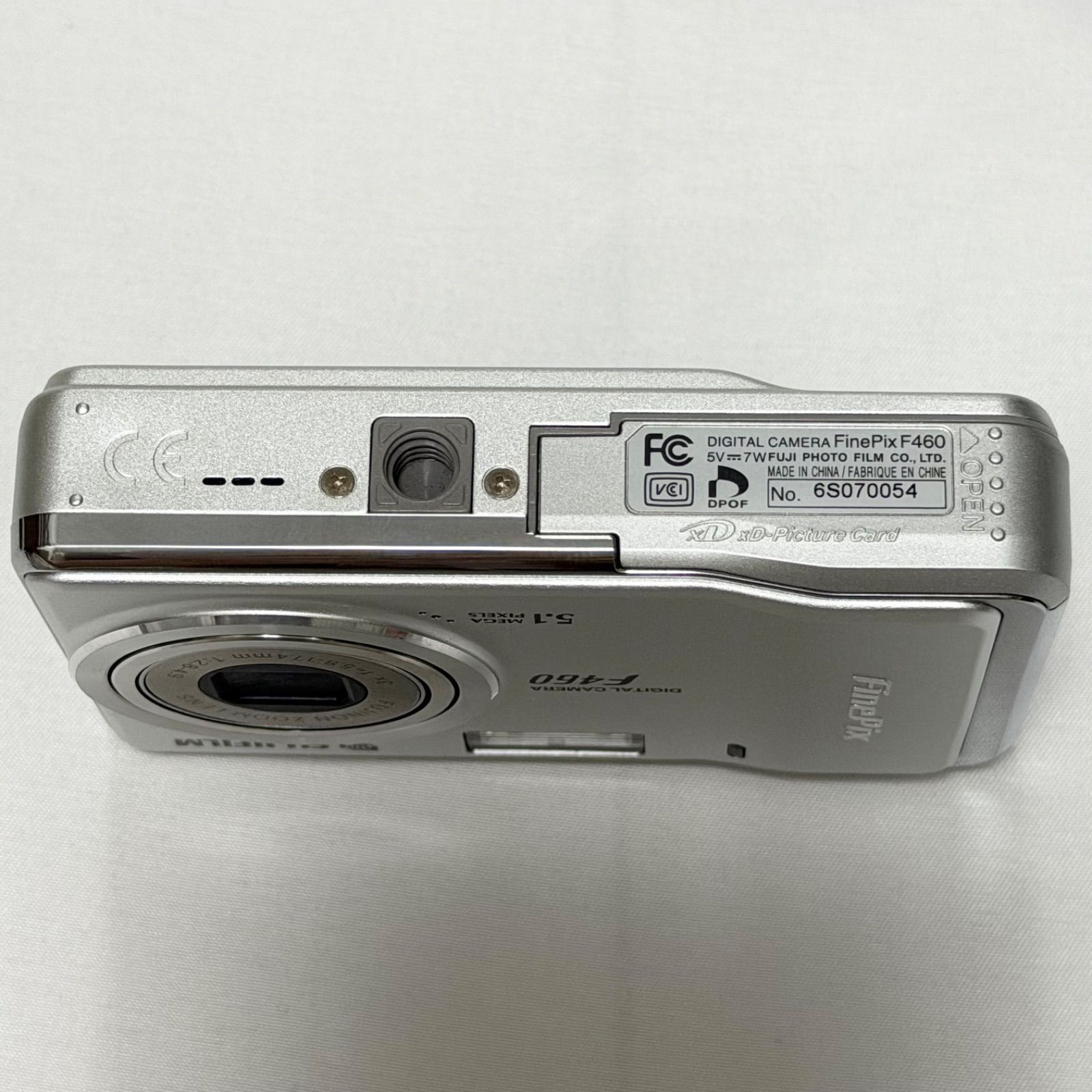 送料無料】FUJJIFILM/フジフィルム/FinePix/ファインピックス/F460 