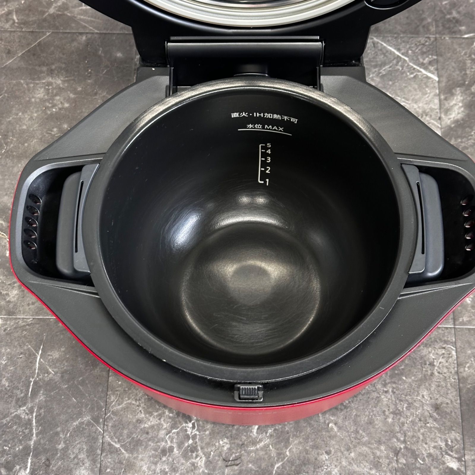 ☆送料込！2022年製 SHARP ヘルシオ ホットクック KN-HW24G-R 2022年製 