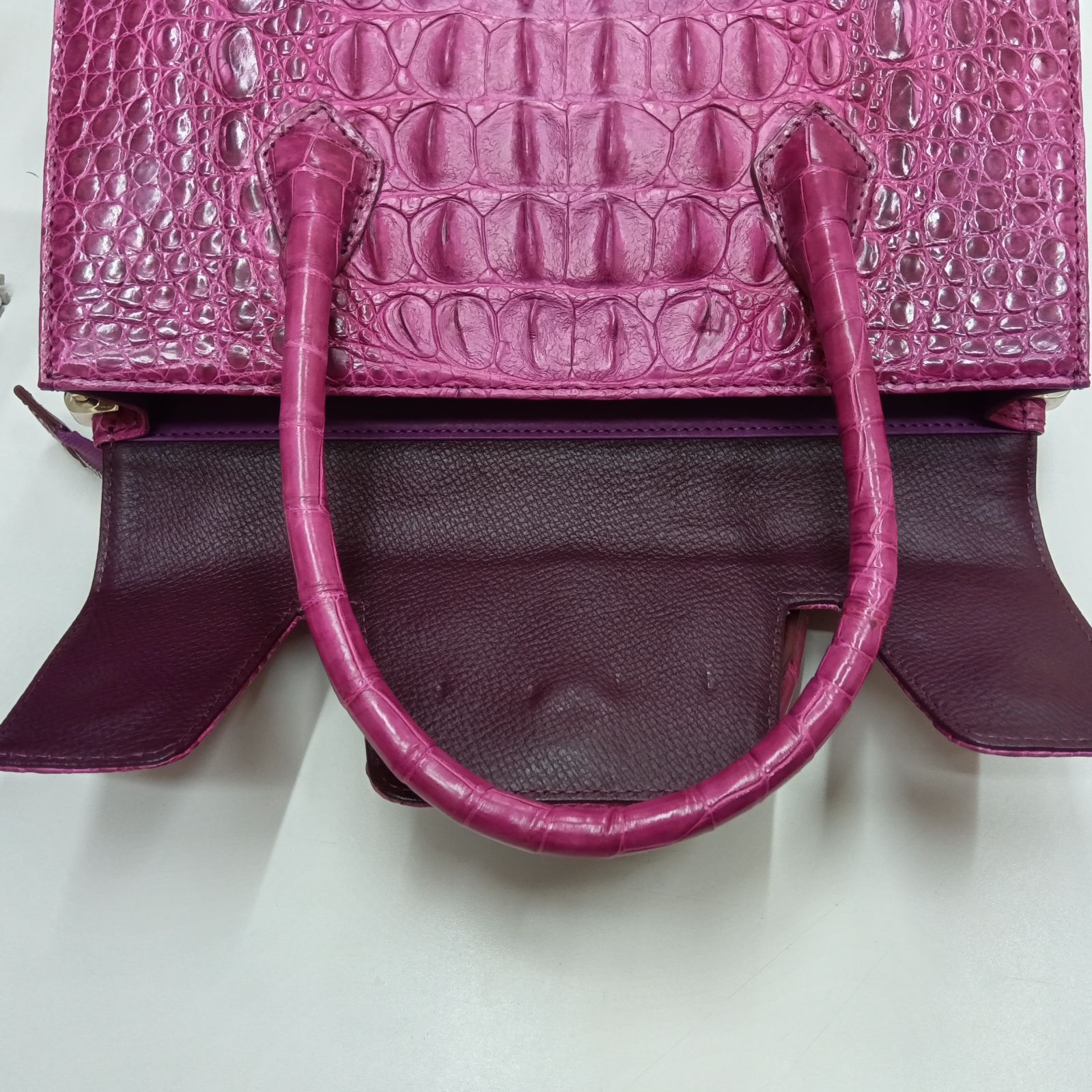 美品?Crocodile Skin ◉クロコダイル 2WAYバッグ ?本革 レザーバッグ 