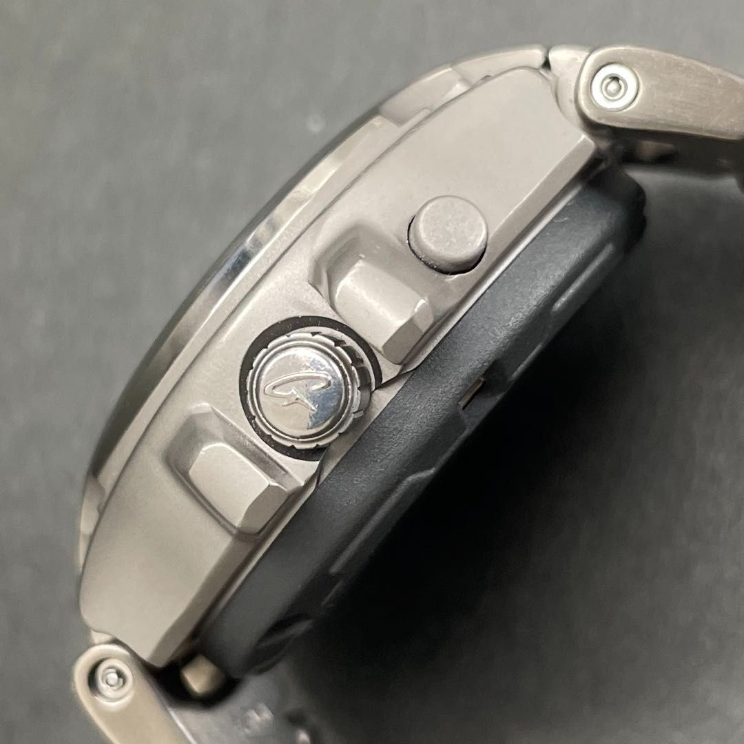 CASIO MRG-122-2A チタン ブルー秒針/ネイビー文字盤 カシオ G-SHOCK