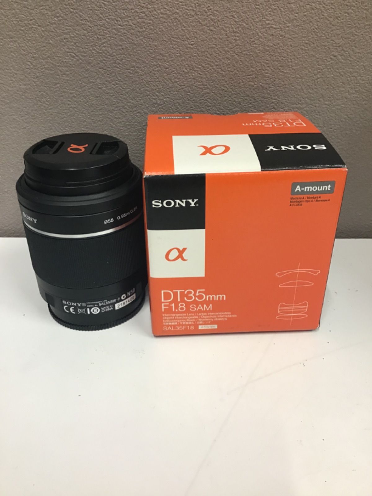 SONYカメラ交換レンズDT35mm、F1.8SAM 【公式通販】