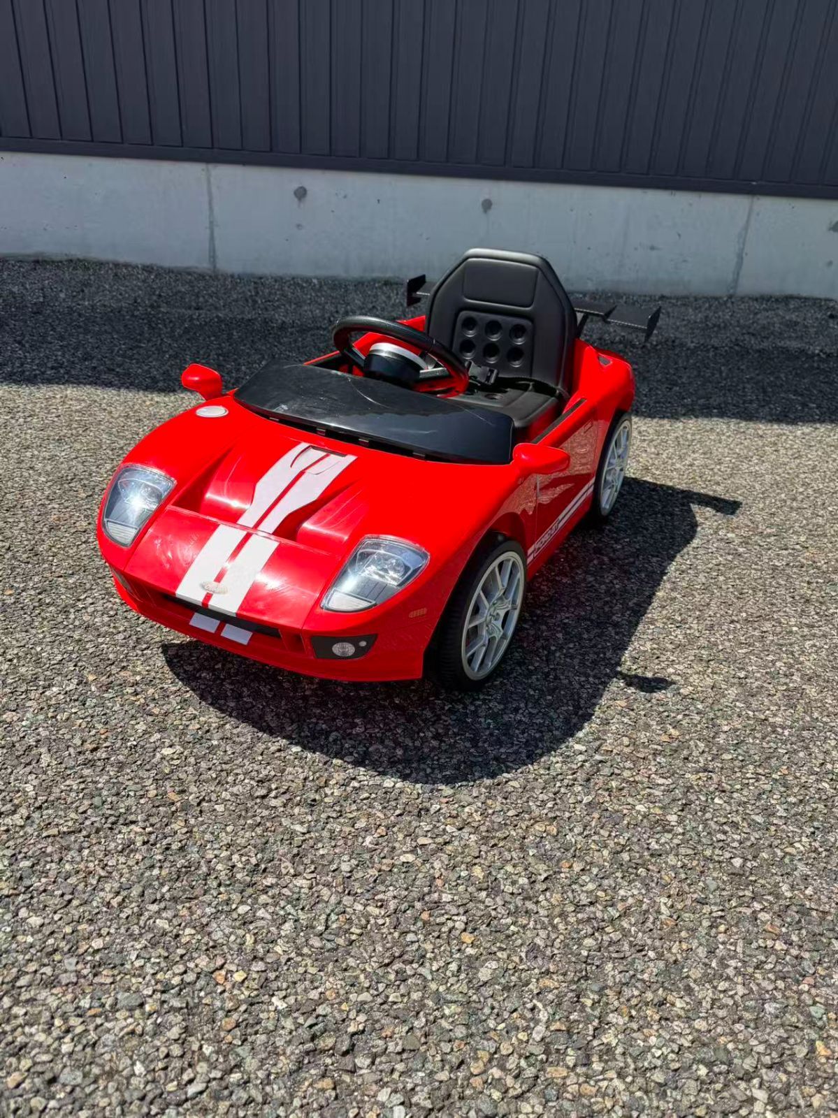 アウトレット №346】フォードGT＜レッド＞乗用玩具 乗用ラジコンカー