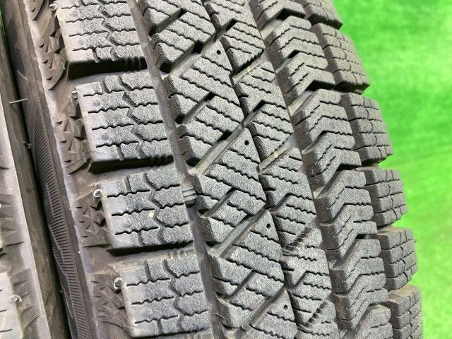車 BRIDGESTONE スタッドレス ブリヂストン ブリザックVRX2 145⁄80R13