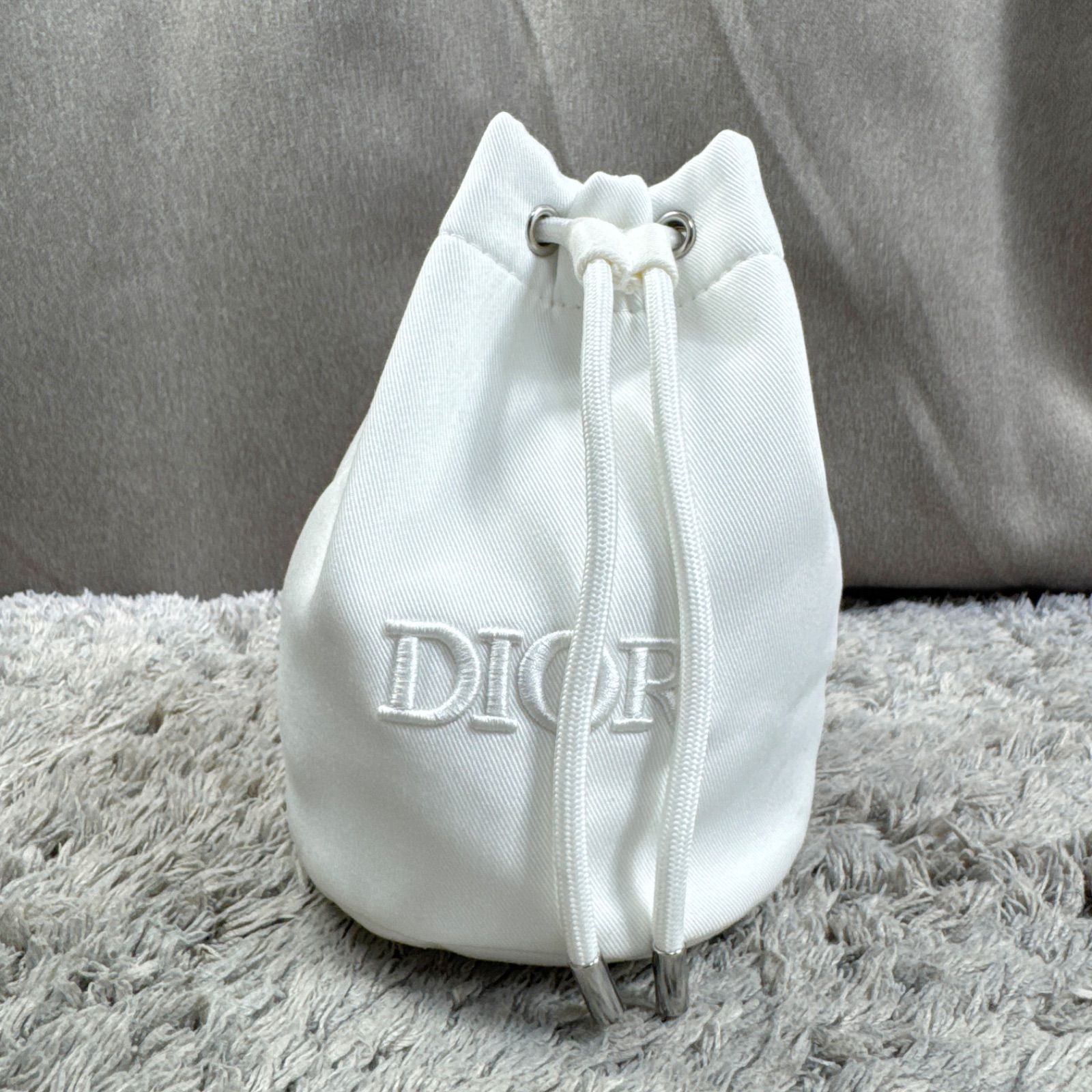 Dior 刺繍巾着ポーチ DIOR BEAUTY ディオール 巾着ミニバッグ ポーチ 小物入れ 刺繍ロゴ