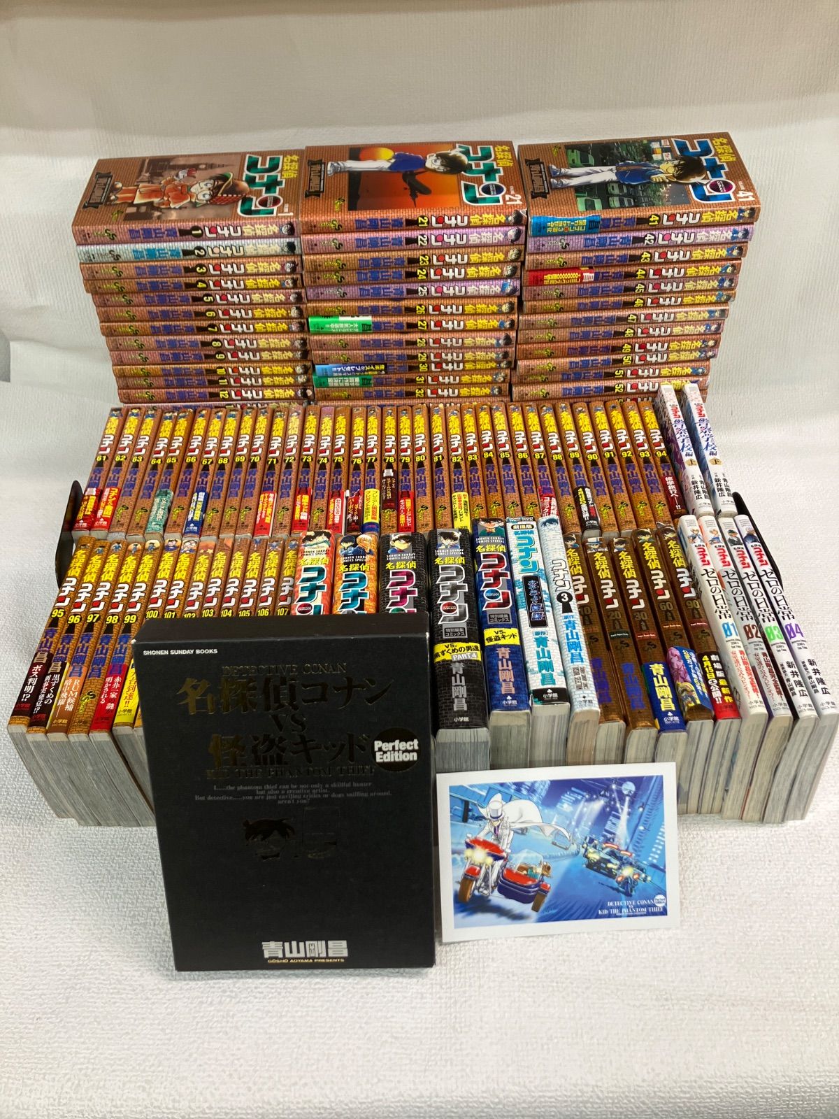 ☆②【未開封6冊】名探偵コナン 1～107巻 コミック全巻・関連本19冊