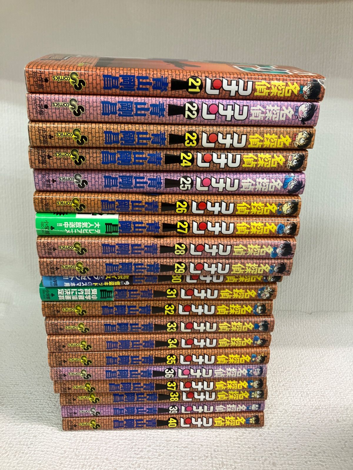 ☆②【未開封6冊】名探偵コナン 1～107巻 コミック全巻・関連本19冊