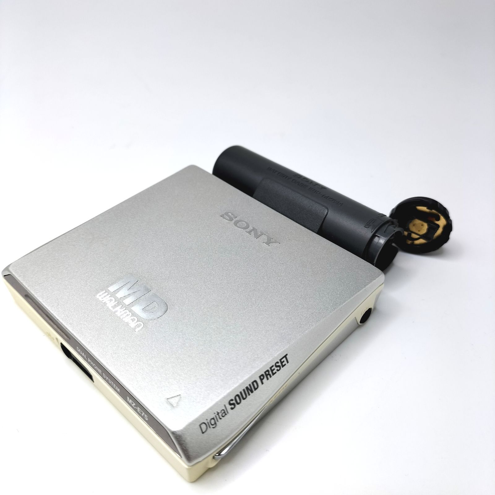 【RITAO】SONY MDプレーヤー　フルセットほぼ未使用　MZ-E75 Sony MZ-E75 [MiniDisc Wiki]