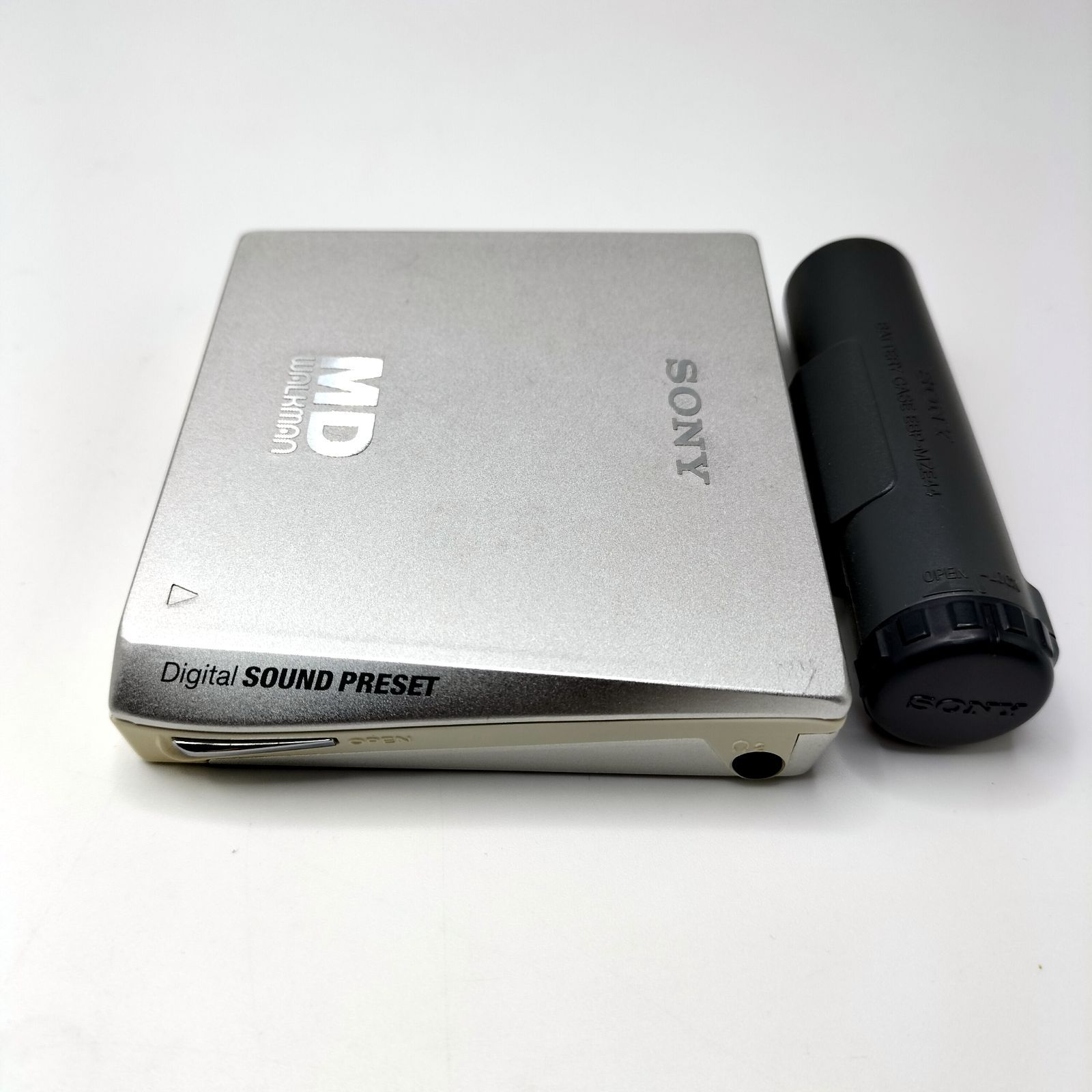SONY MZ-E75 MDウォークマン ジャンク 未確認 ソニー ポータブルMD