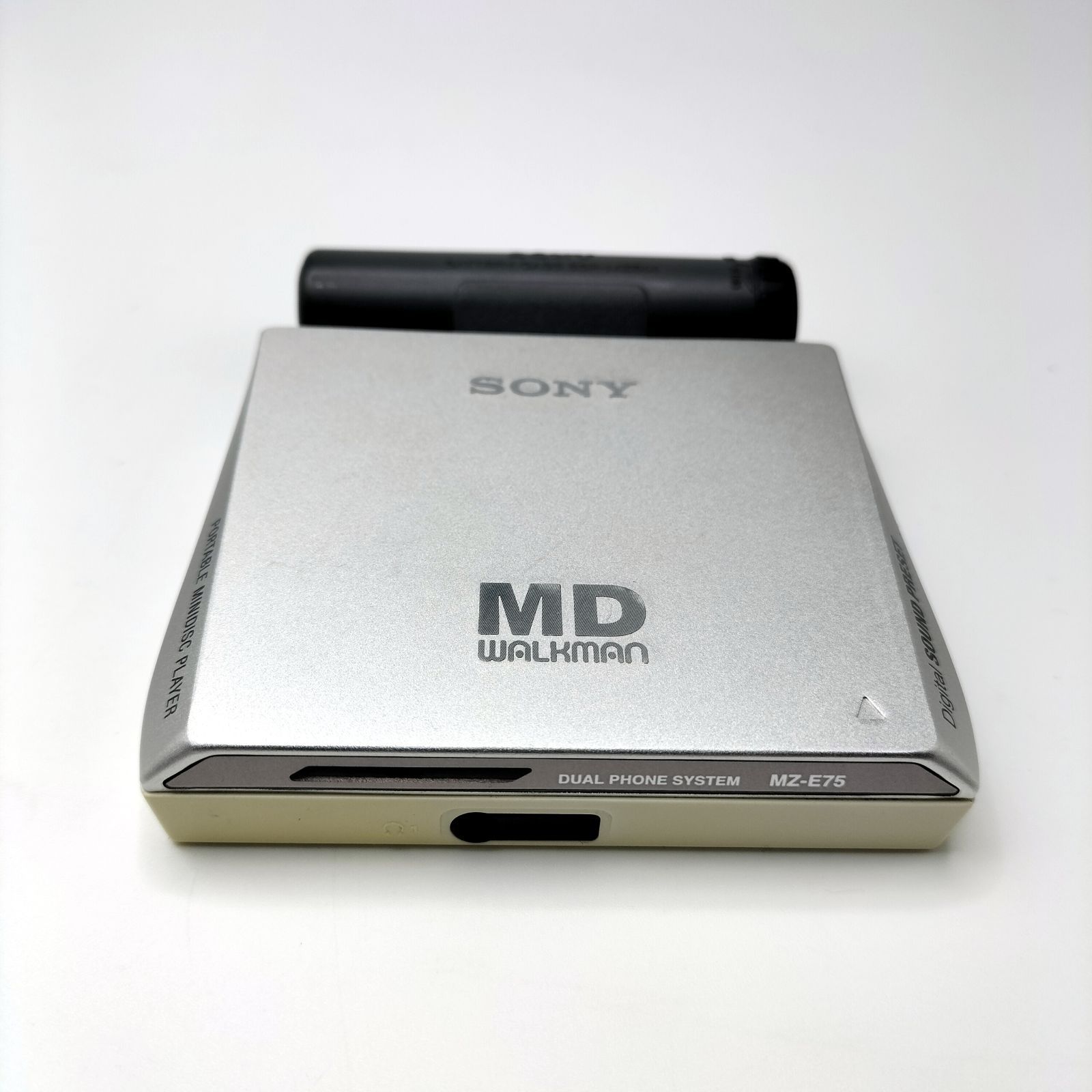 SONY MDウォークマン MZ-E75 動作品 リモコン付き Sony MZ-E75 [MiniDisc Wiki]