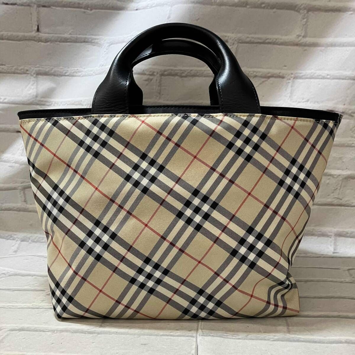 【バーバリーブルーレーベル】ノバチェック　ホルターネック　日本製　ベージュ BURBERRY ノバチェック ホルターネック タンクトップ 38 ベージュ